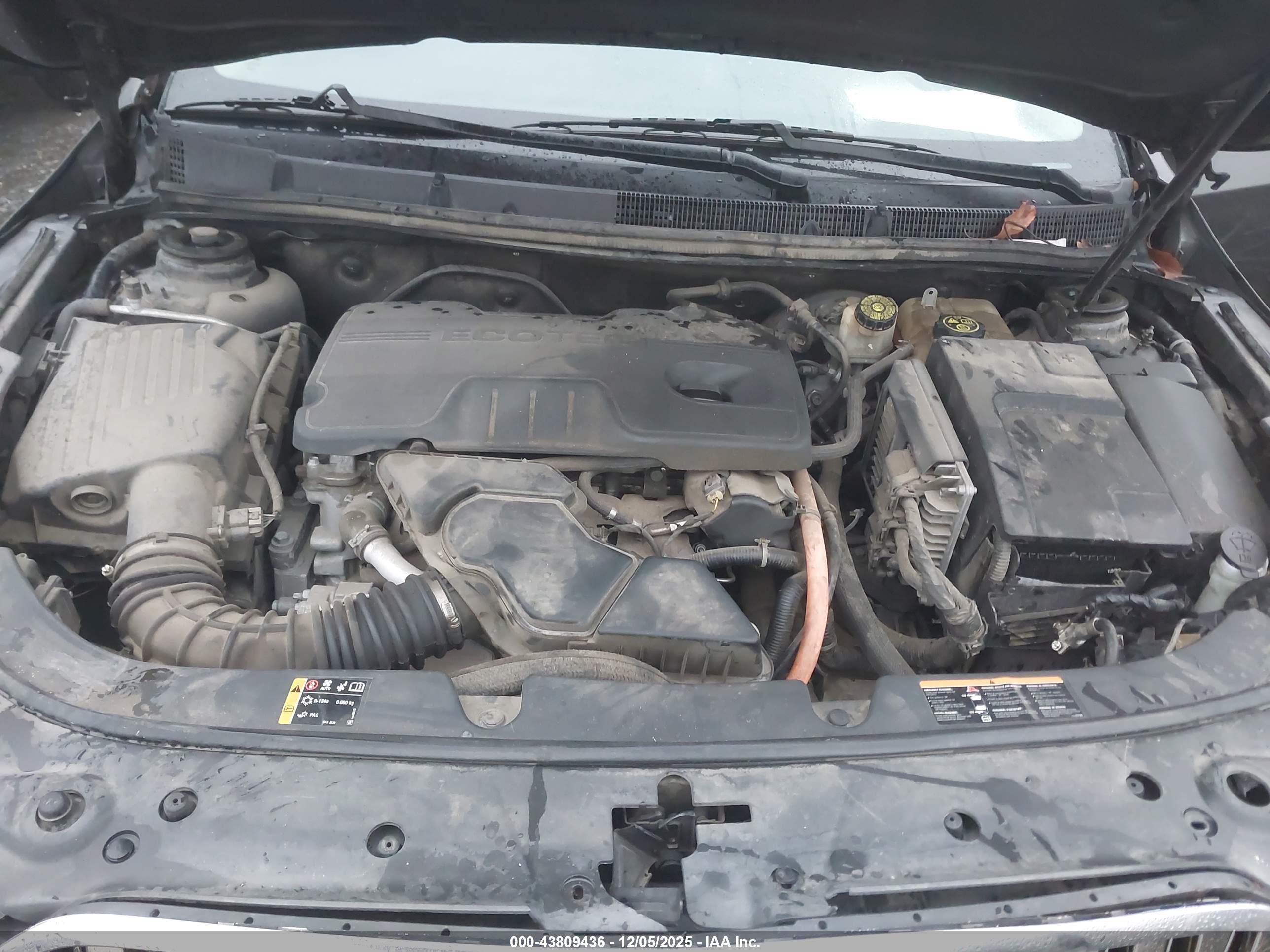 BUICK LACROSSE image 10