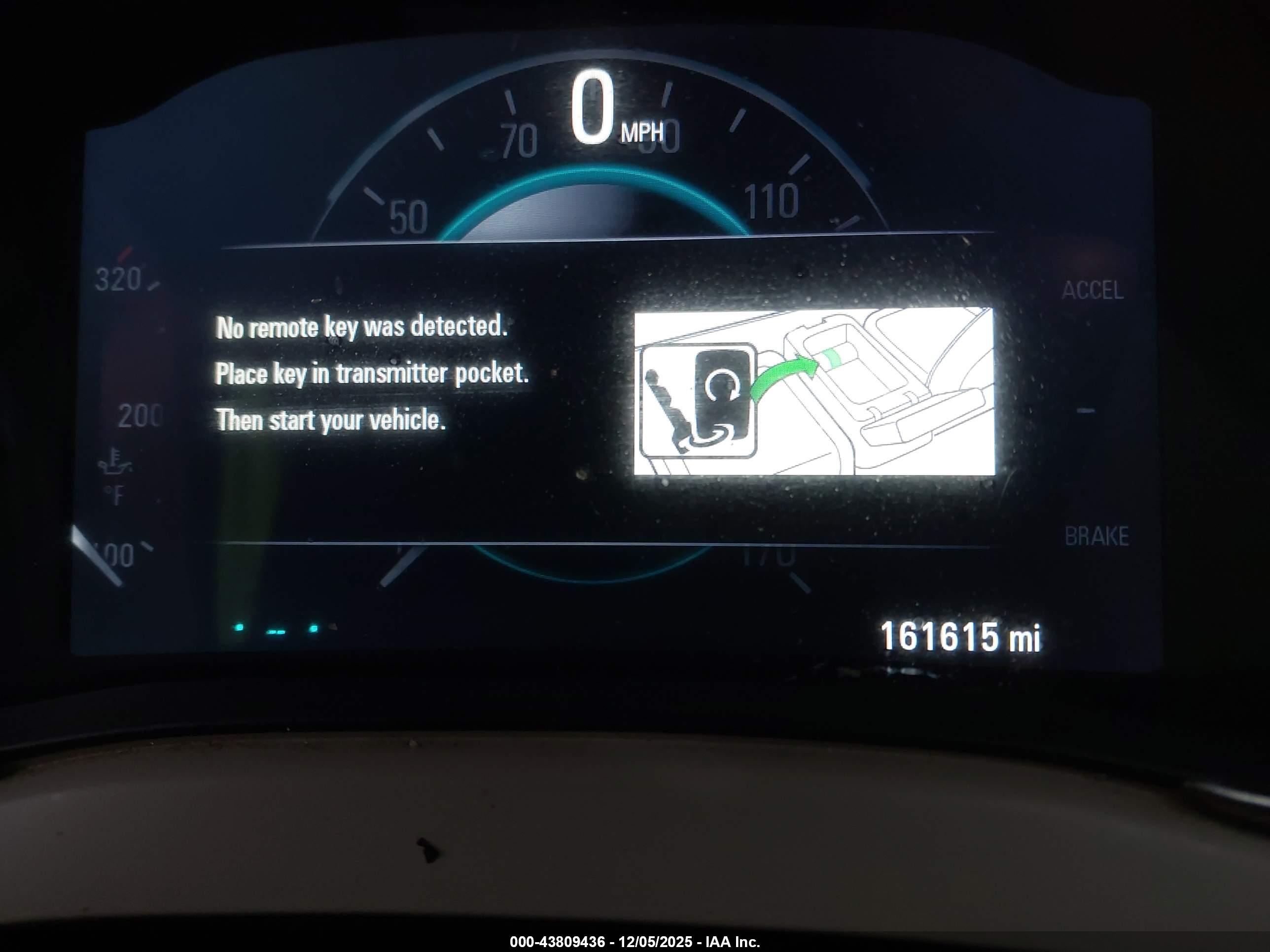 BUICK LACROSSE image 7