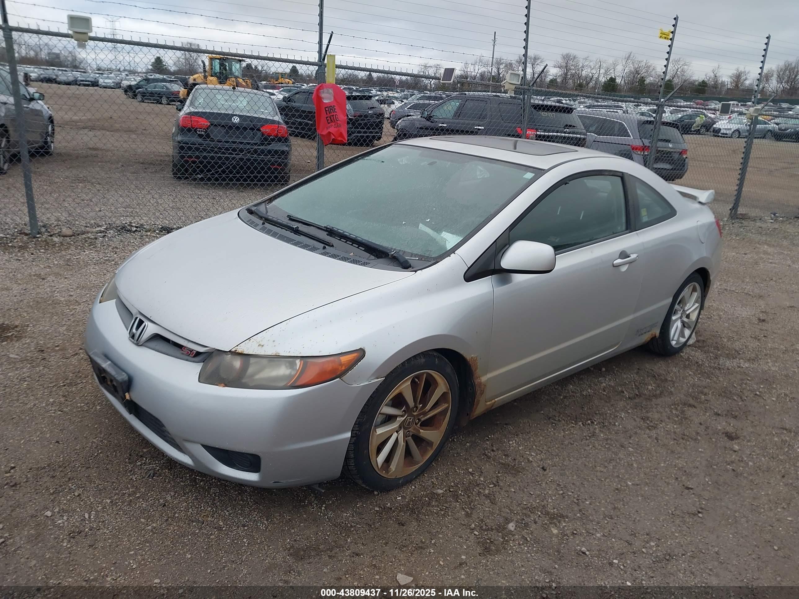 HONDA CIVIC image 2