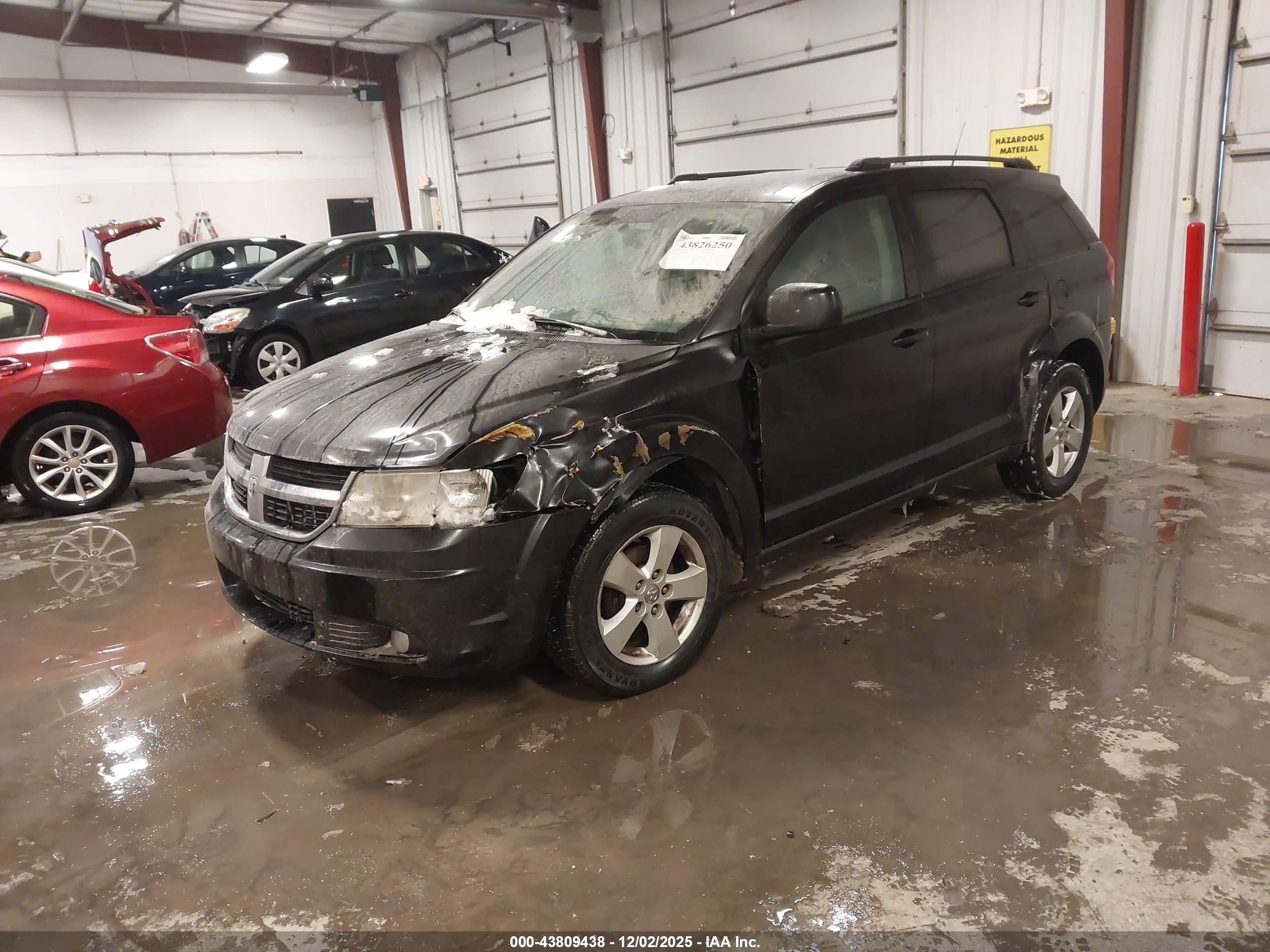 DODGE JOURNEY image 2