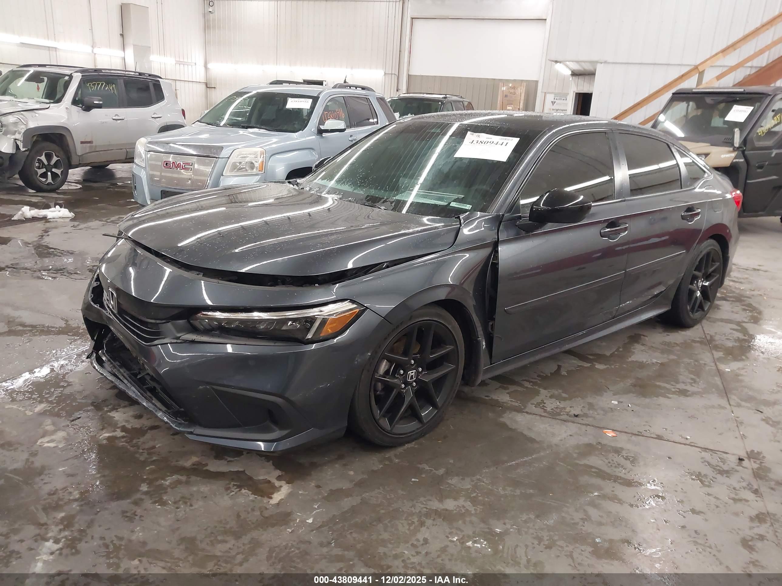 HONDA CIVIC image 2