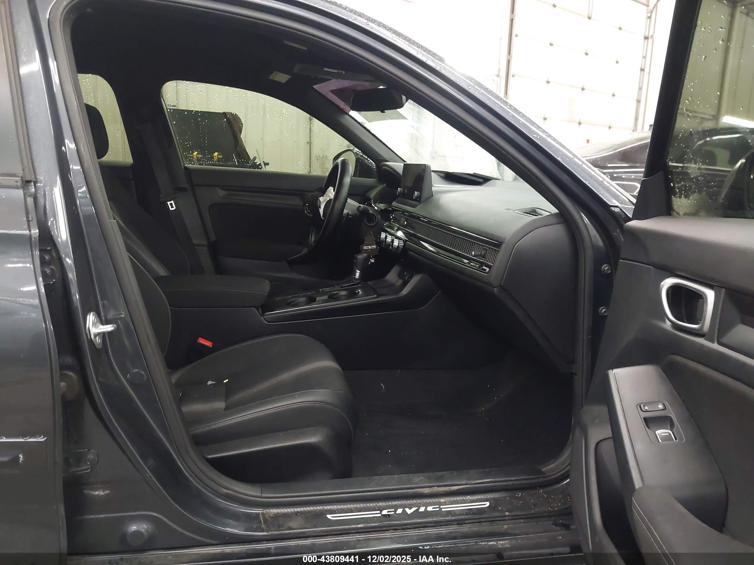 HONDA CIVIC image 5