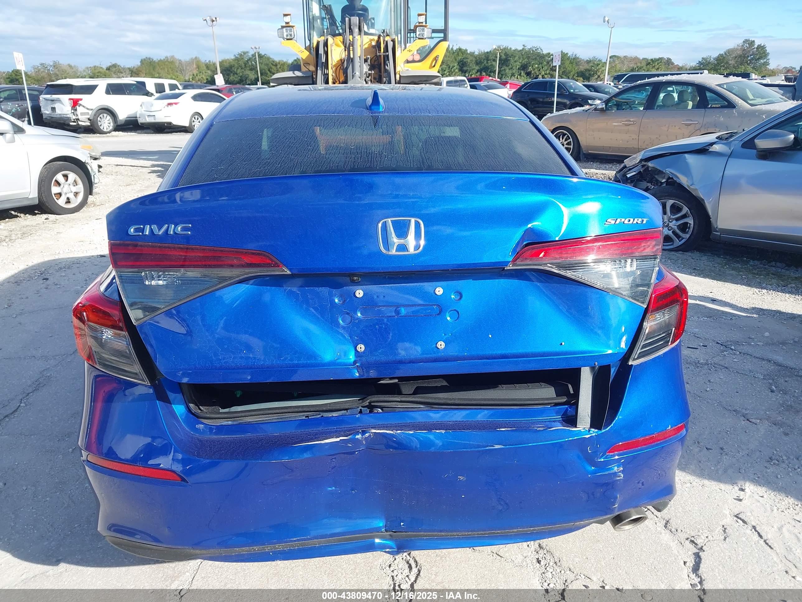 HONDA CIVIC image 6