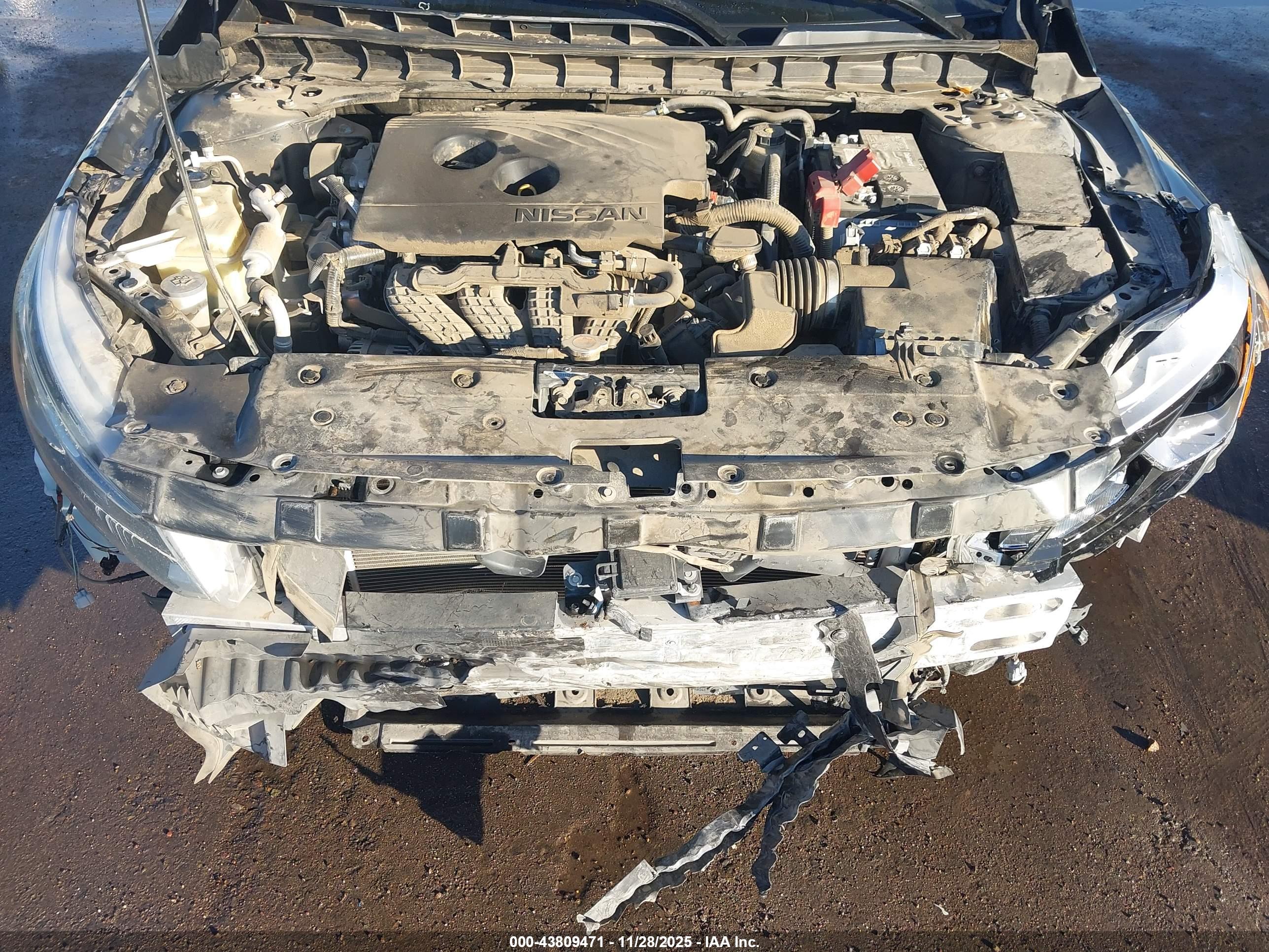 NISSAN ALTIMA image 10