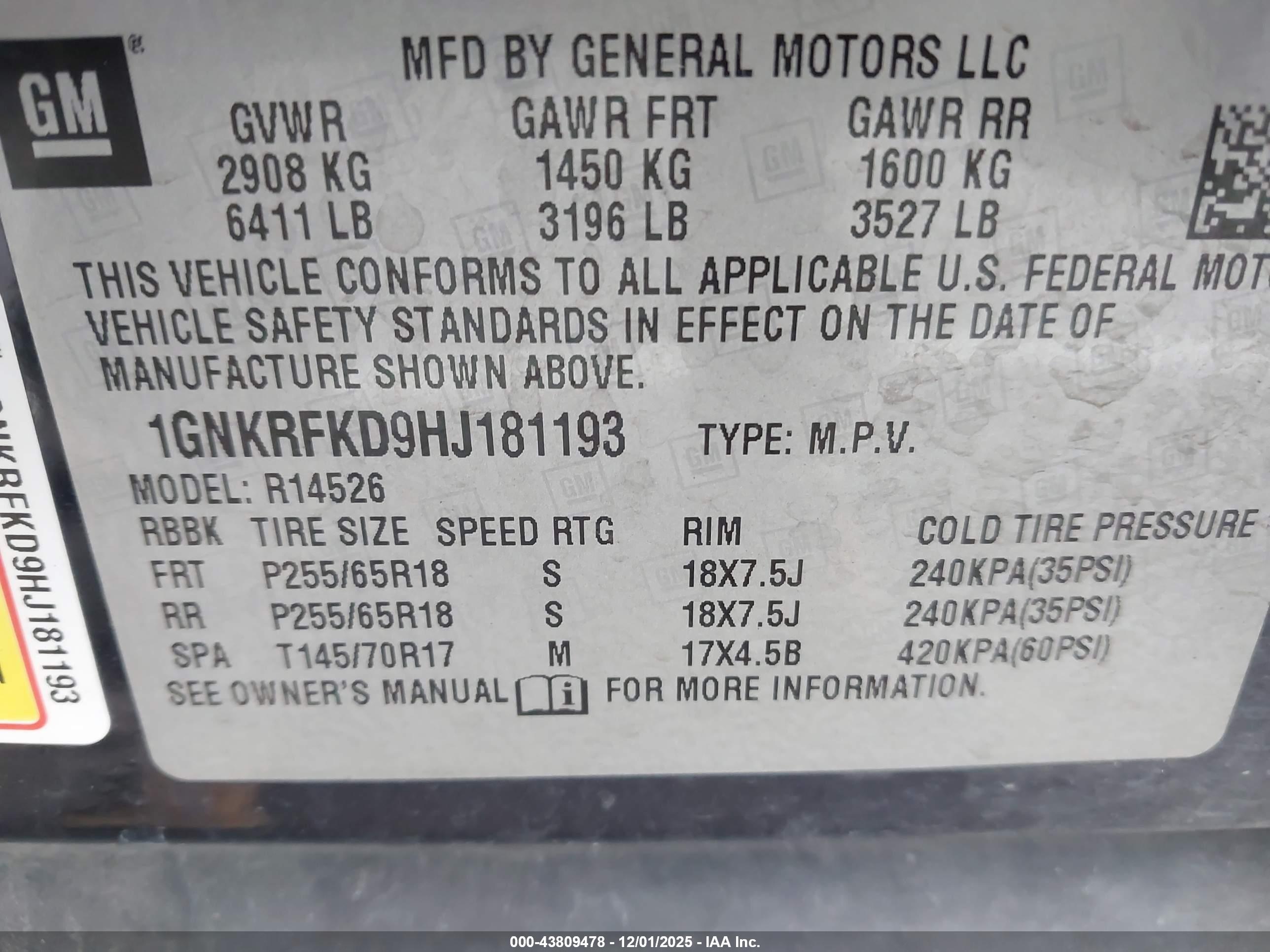 CHEVROLET TRAVERSE image 9