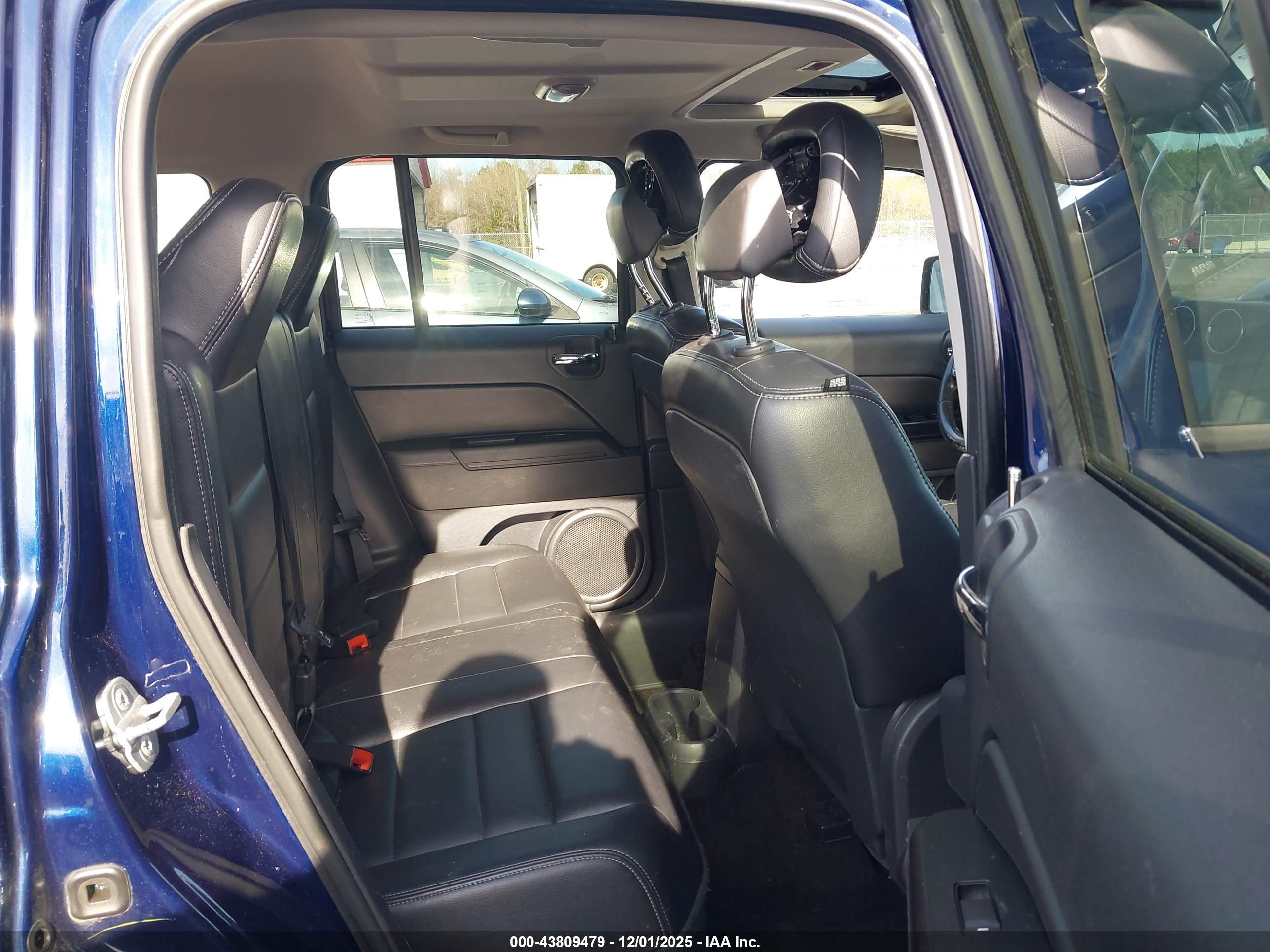 JEEP PATRIOT image 8