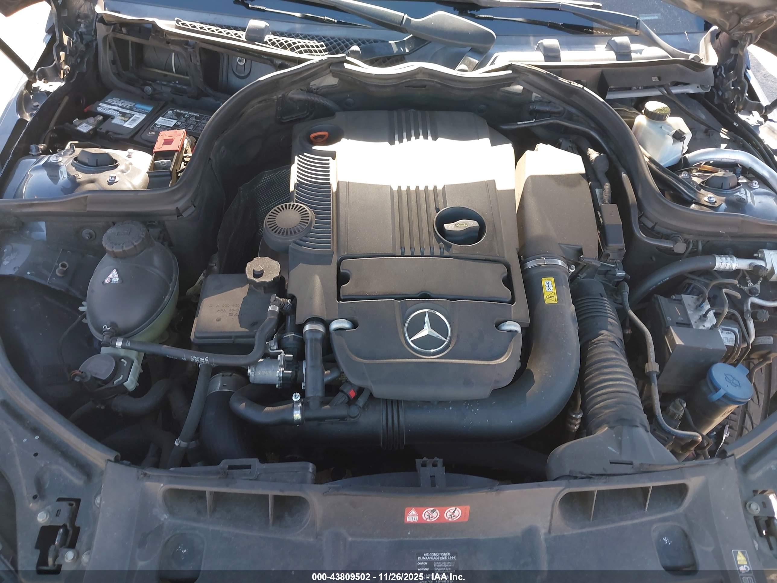 MERCEDES-BENZ C image 10