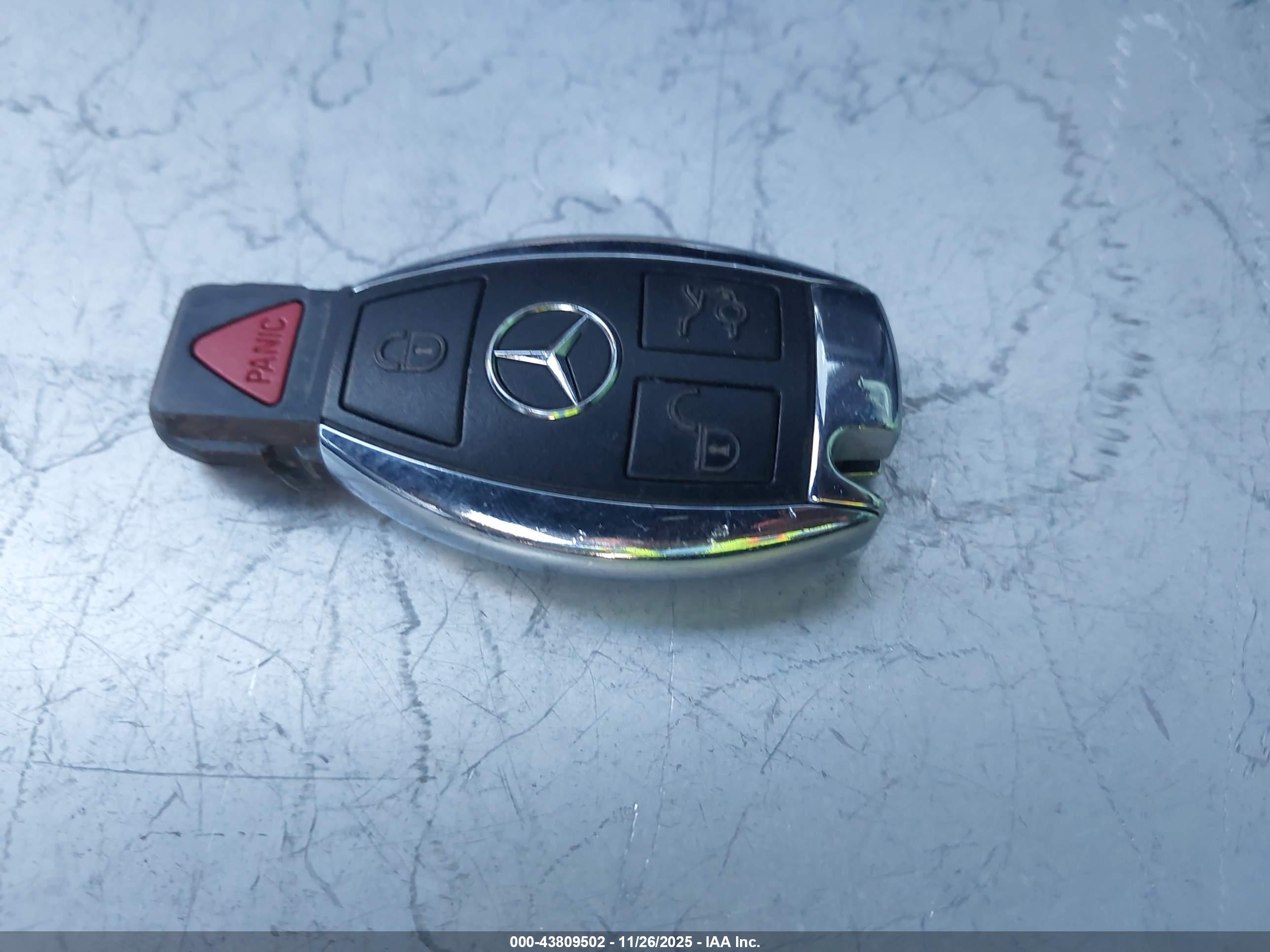 MERCEDES-BENZ C image 11
