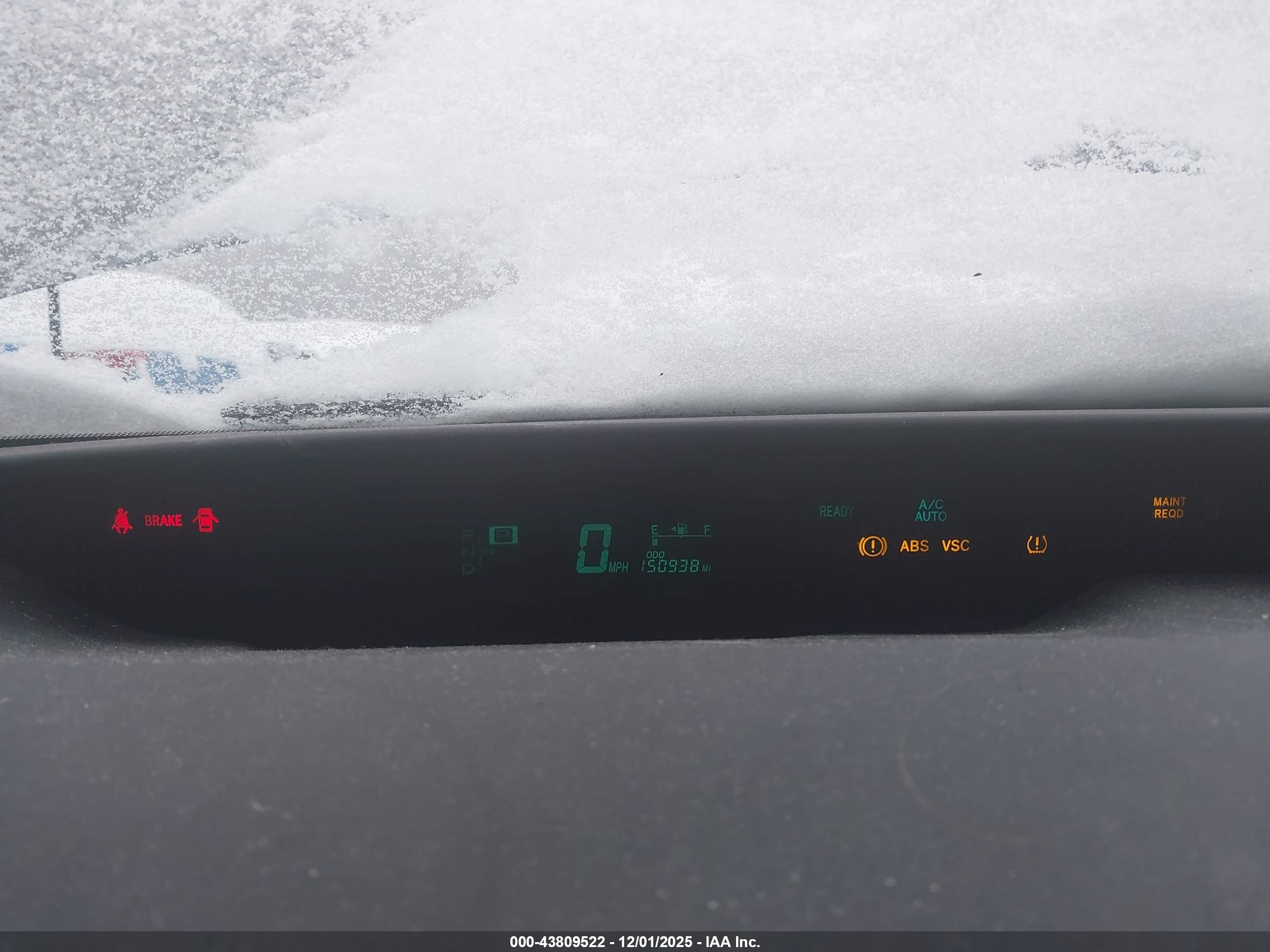 TOYOTA PRIUS image 7
