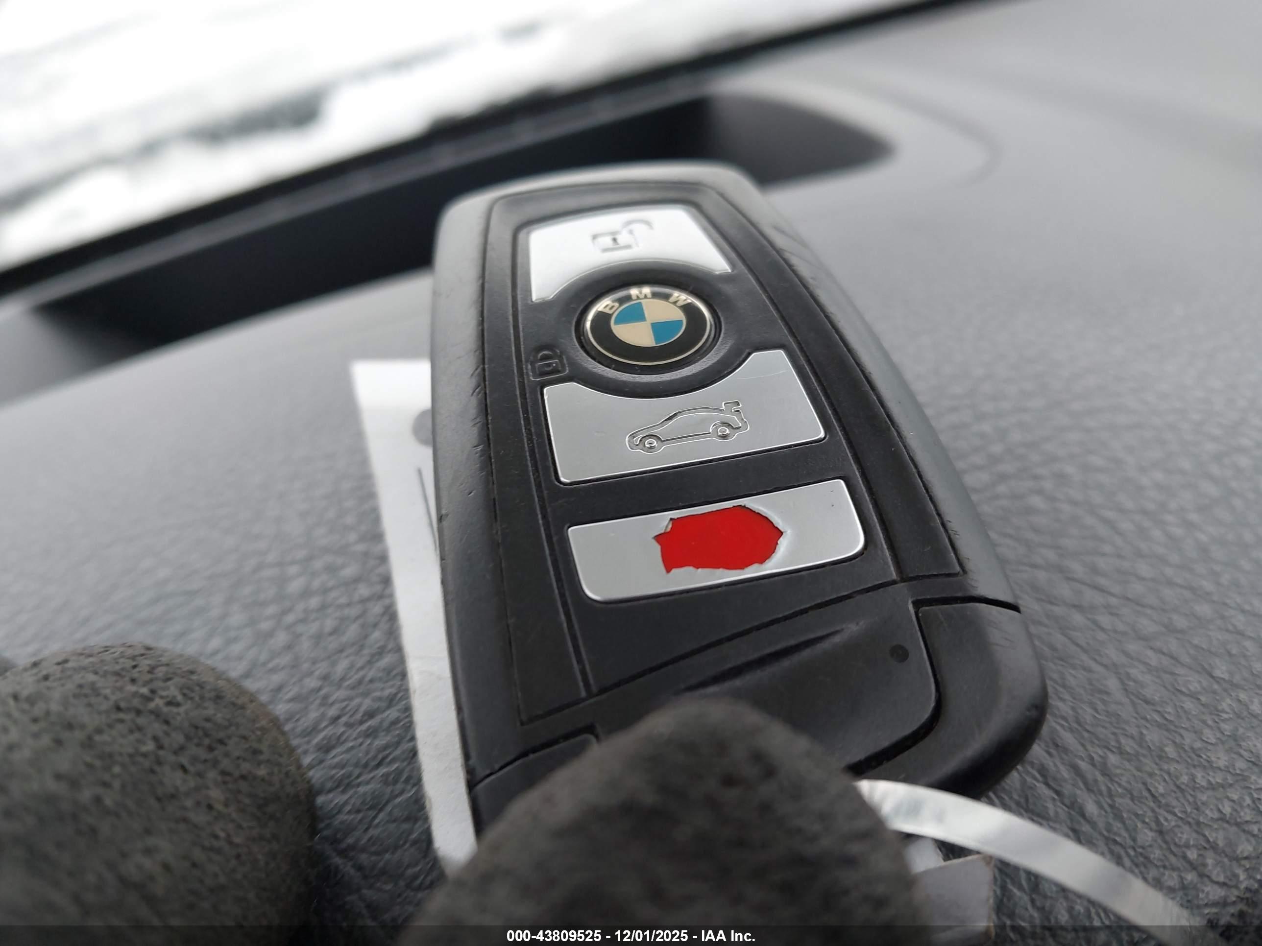 BMW 528I image 11