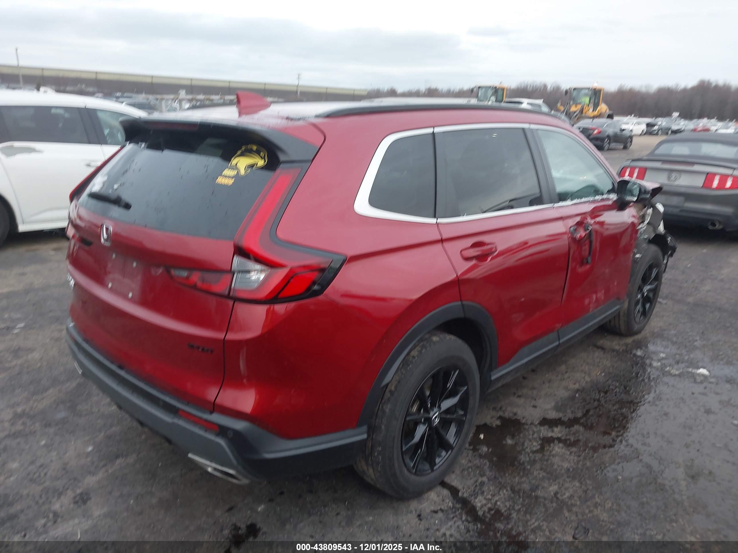 HONDA CR-V image 4