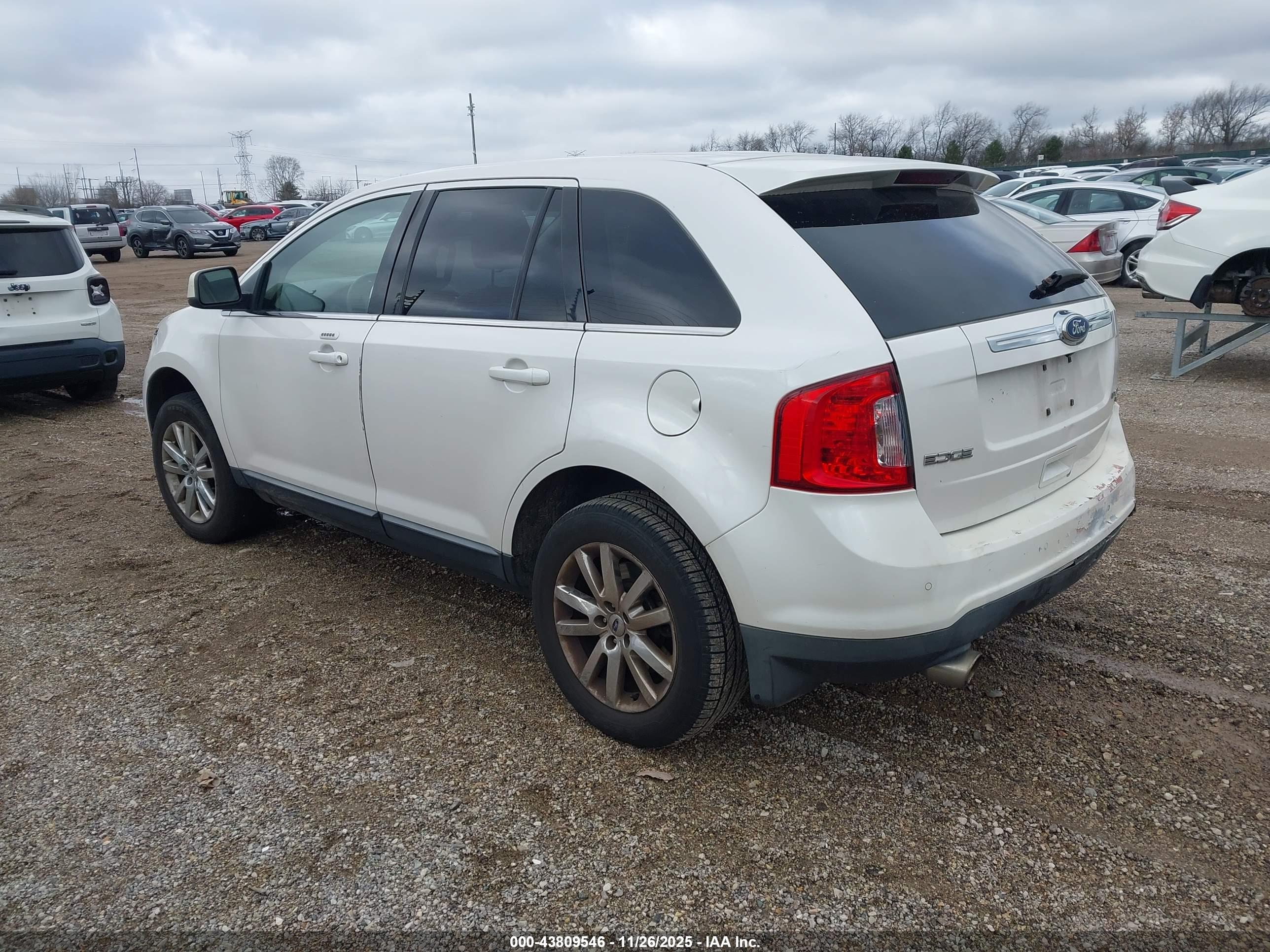 FORD EDGE image 3
