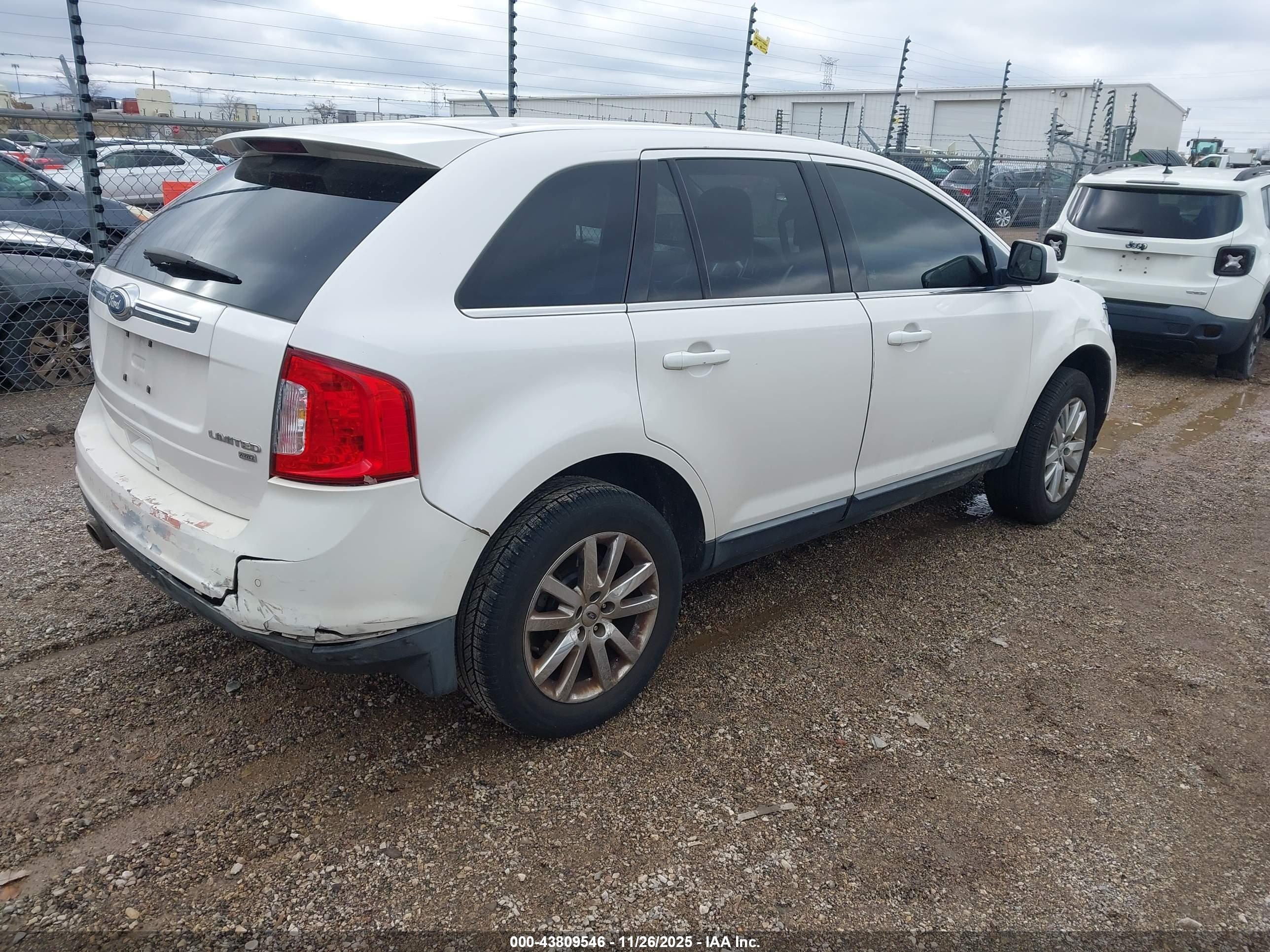 FORD EDGE image 4