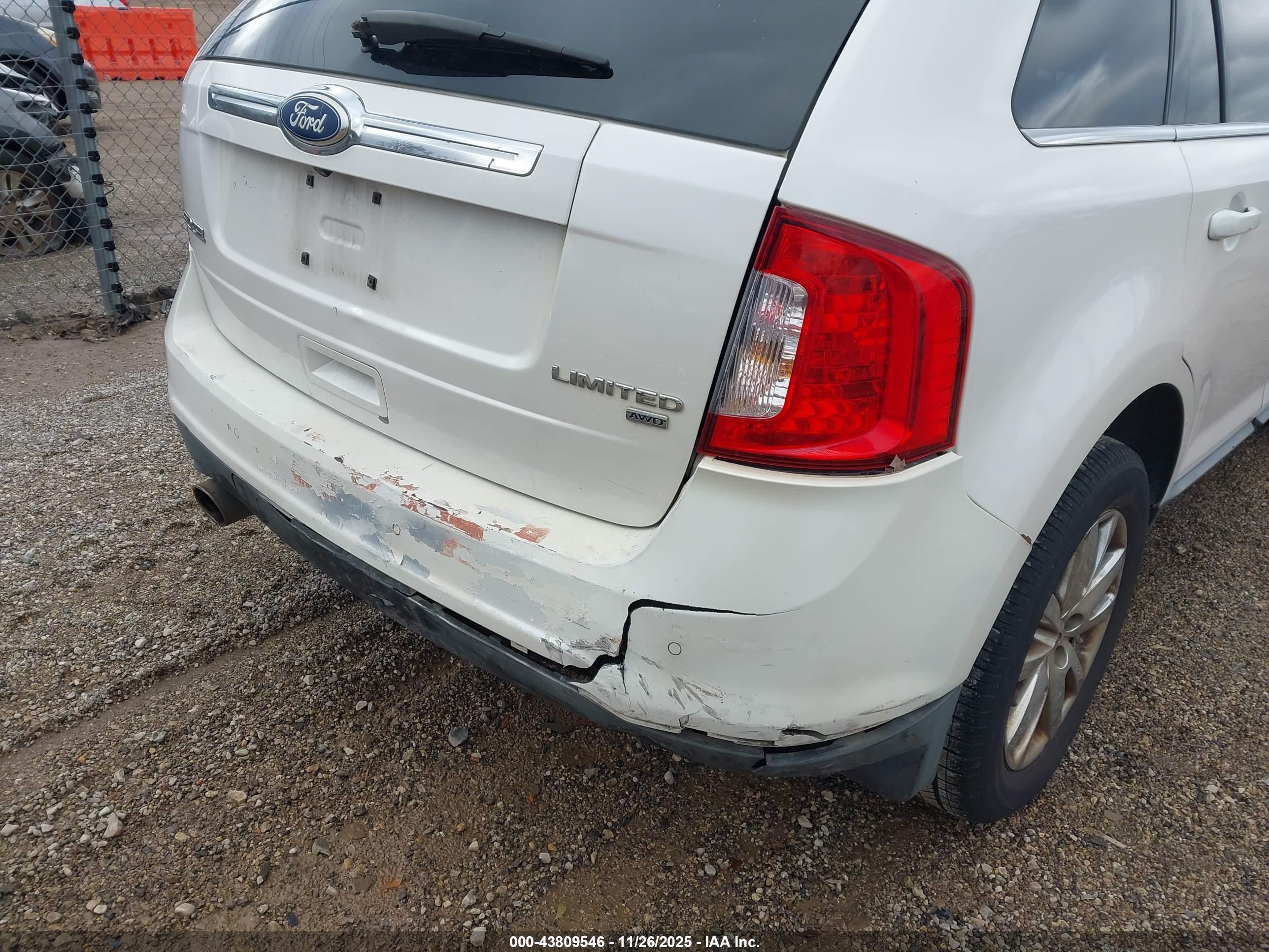 FORD EDGE image 6
