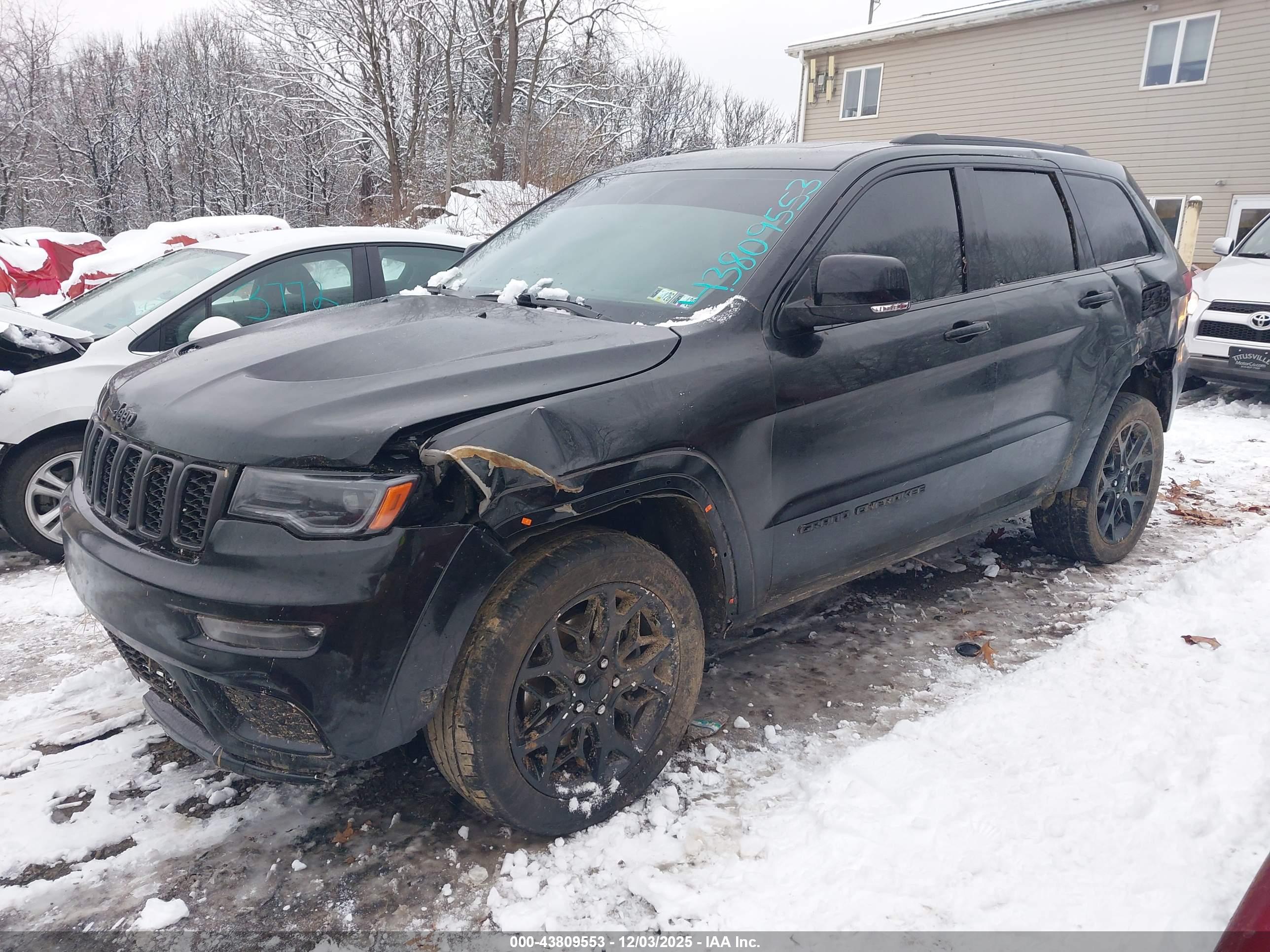 JEEP GRAND image 2