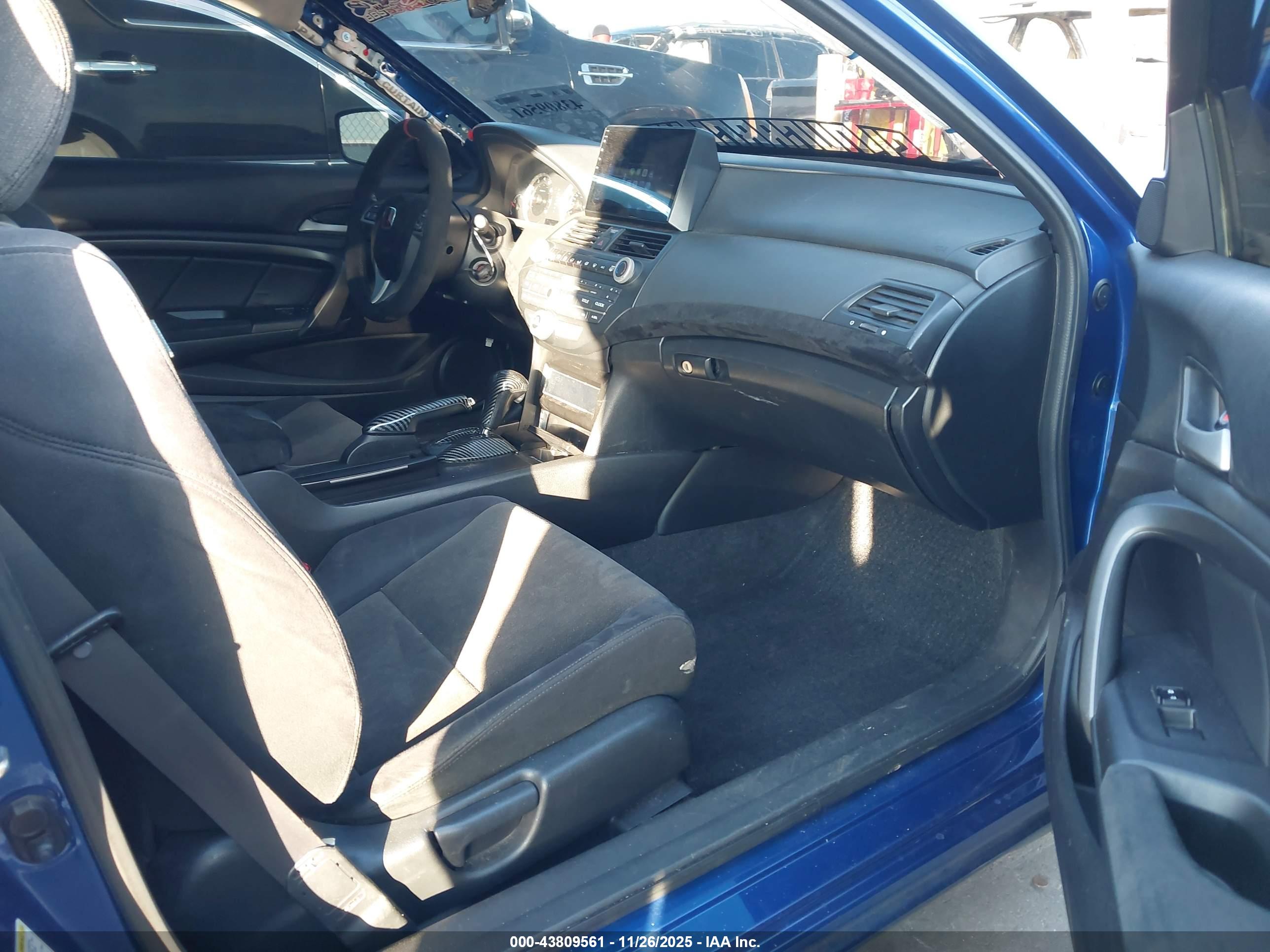HONDA ACCORD image 5