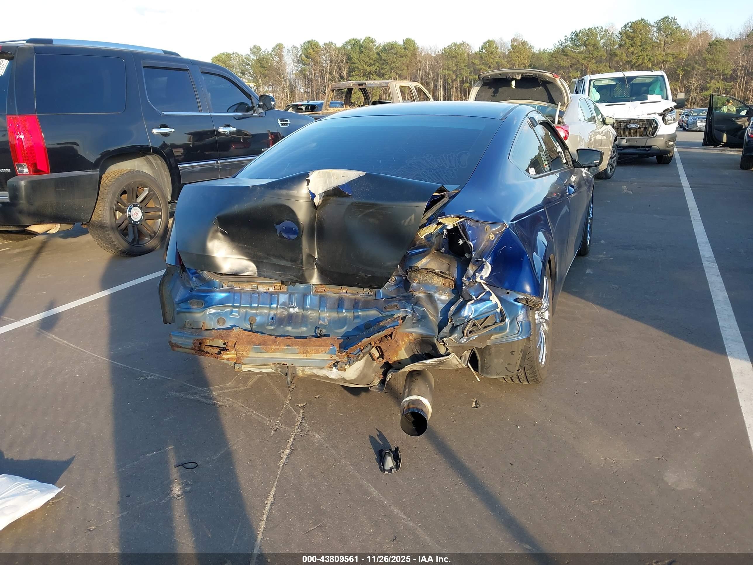 HONDA ACCORD image 6