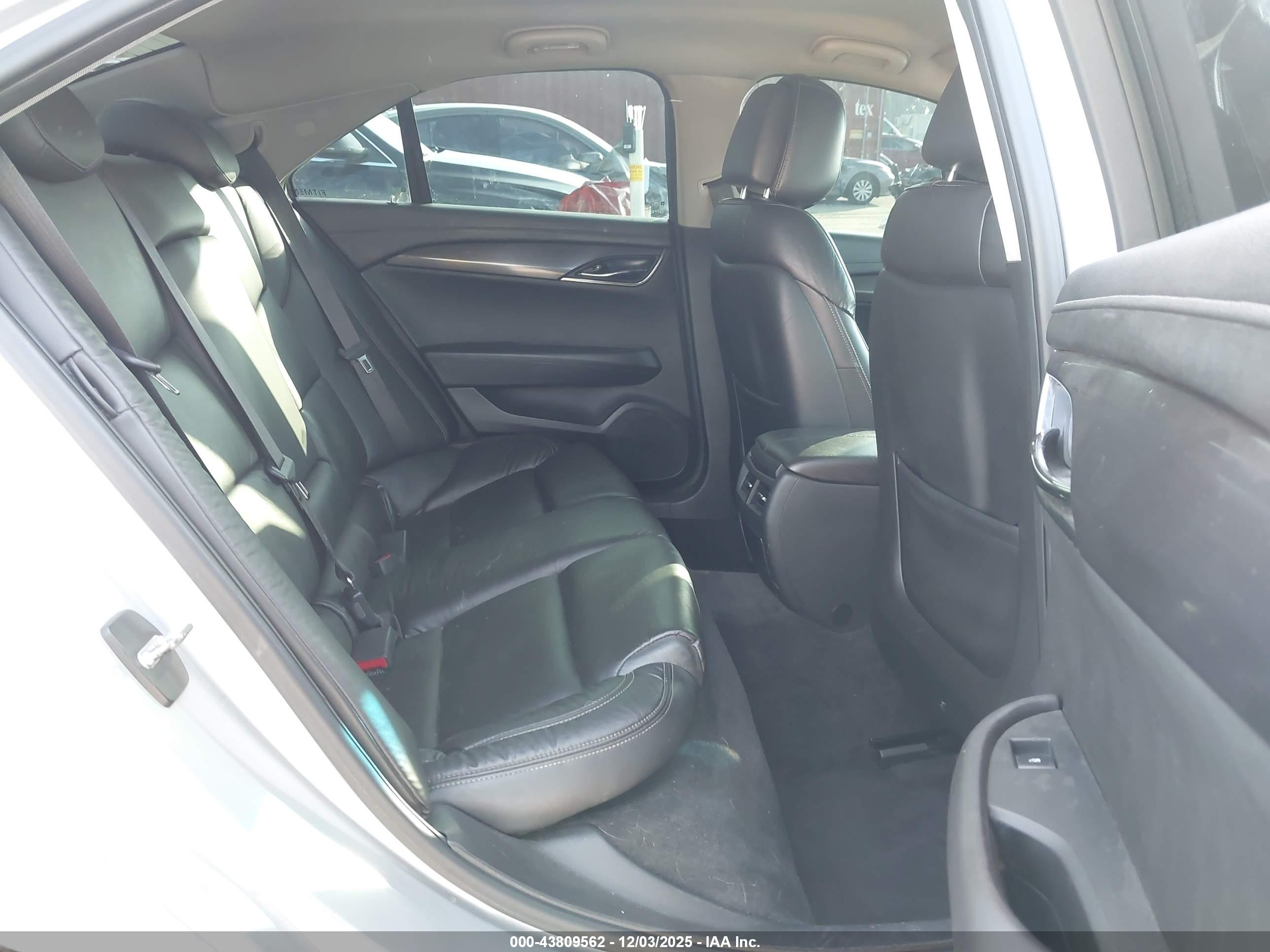 CADILLAC ATS image 8
