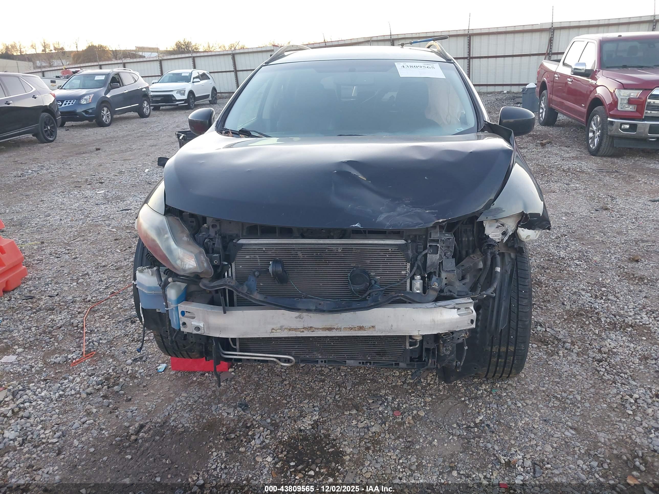 NISSAN MURANO image 6