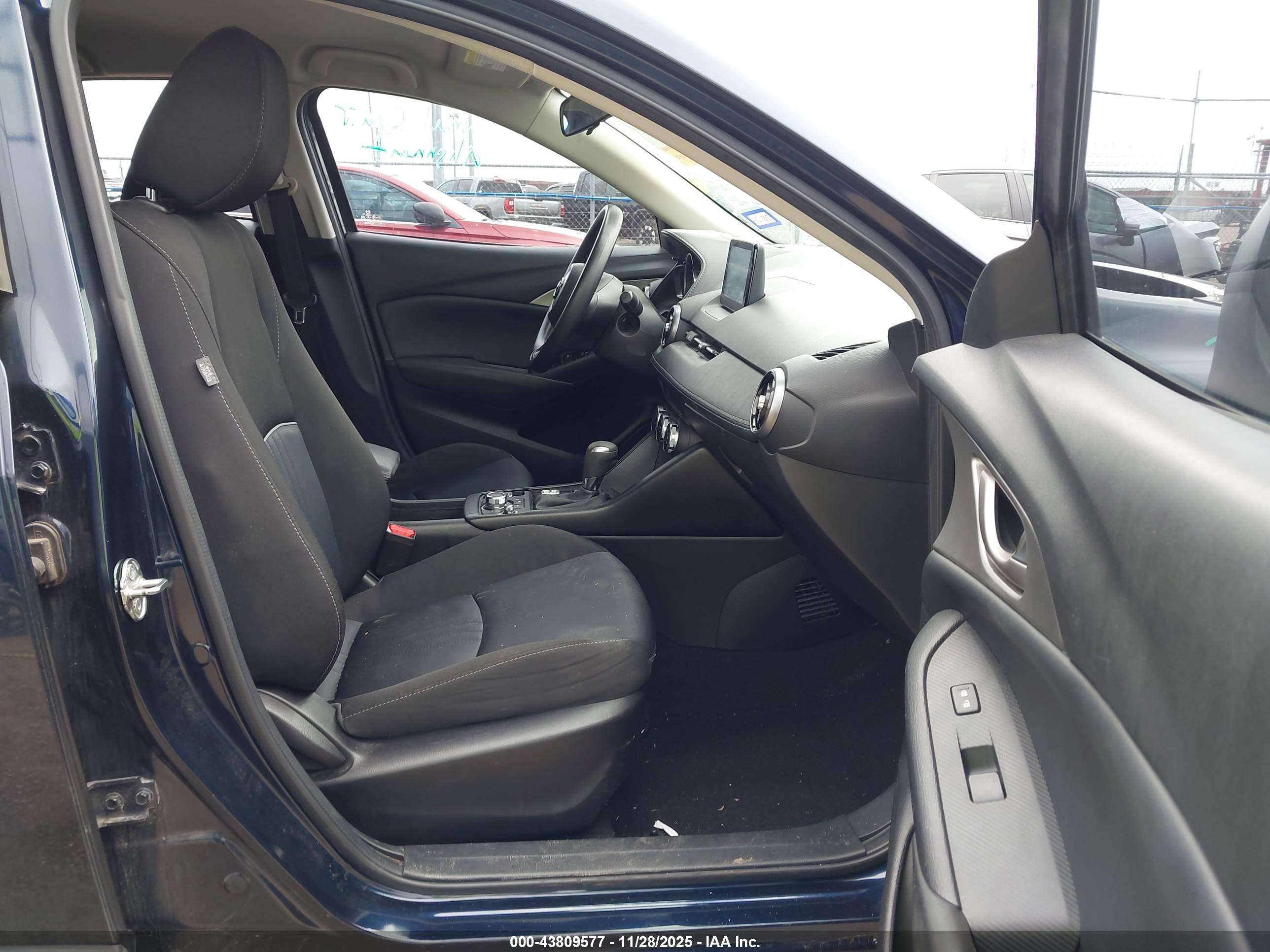 MAZDA CX-3 image 5