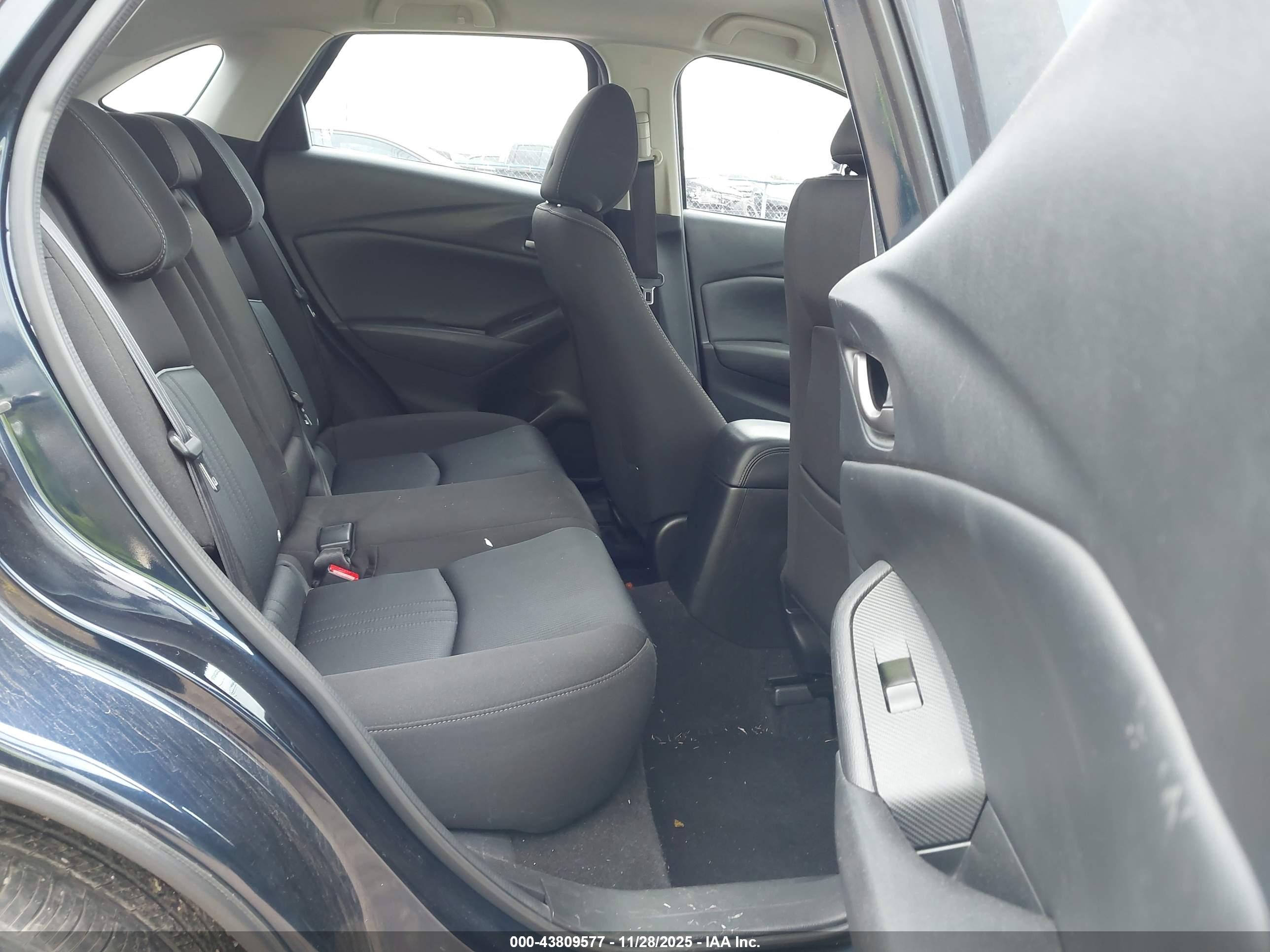 MAZDA CX-3 image 8