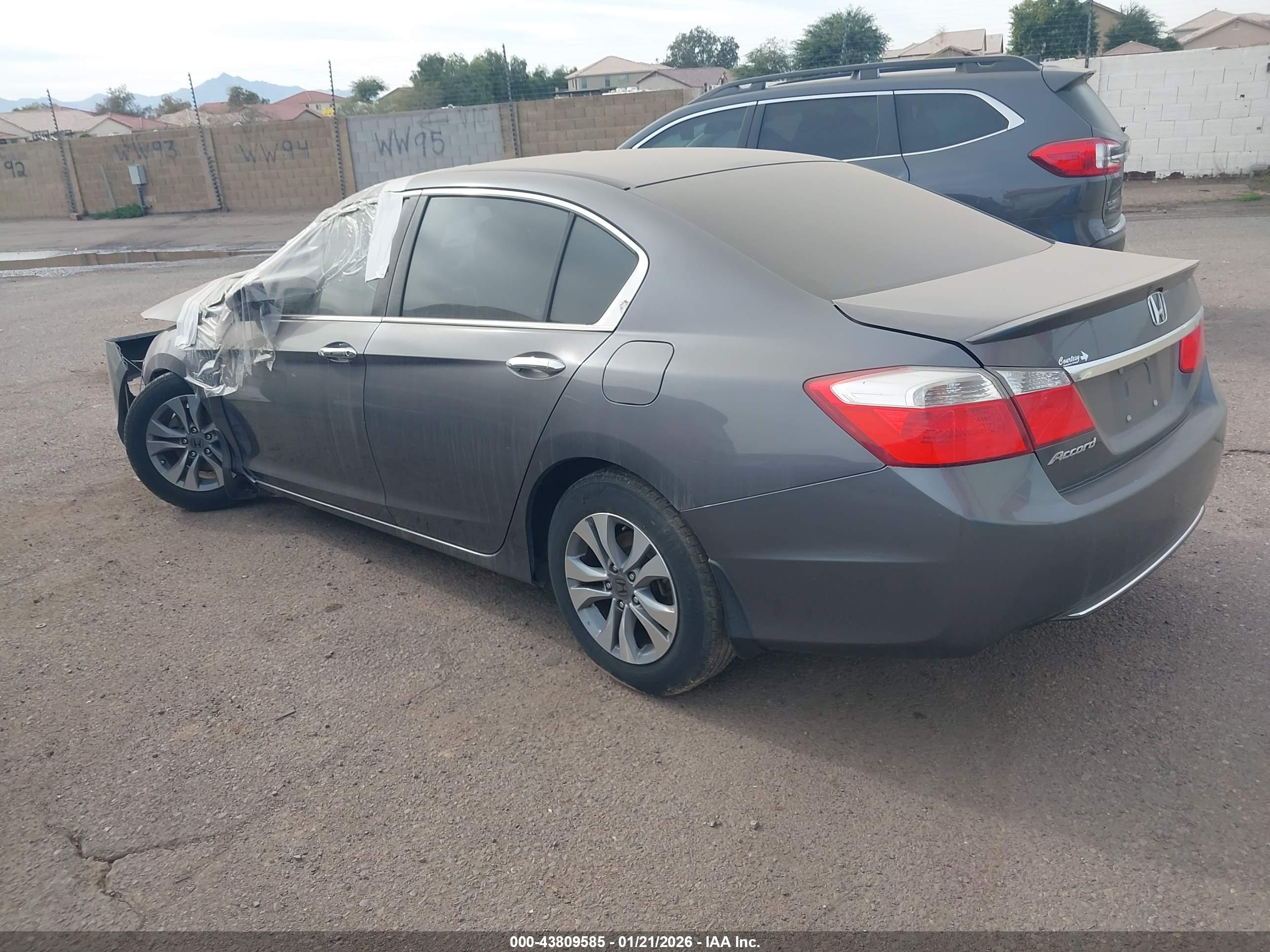 HONDA ACCORD image 3