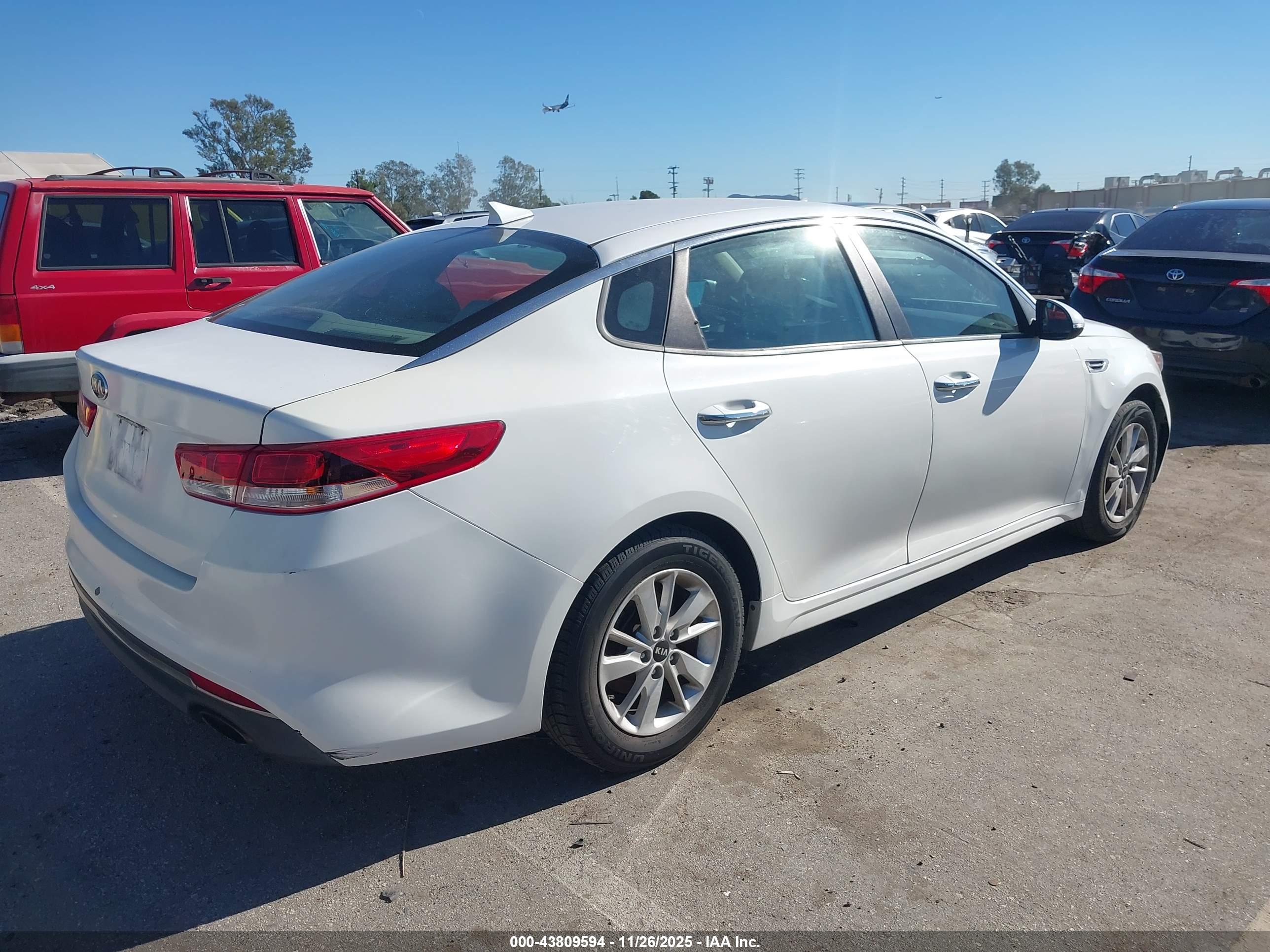 KIA OPTIMA image 4