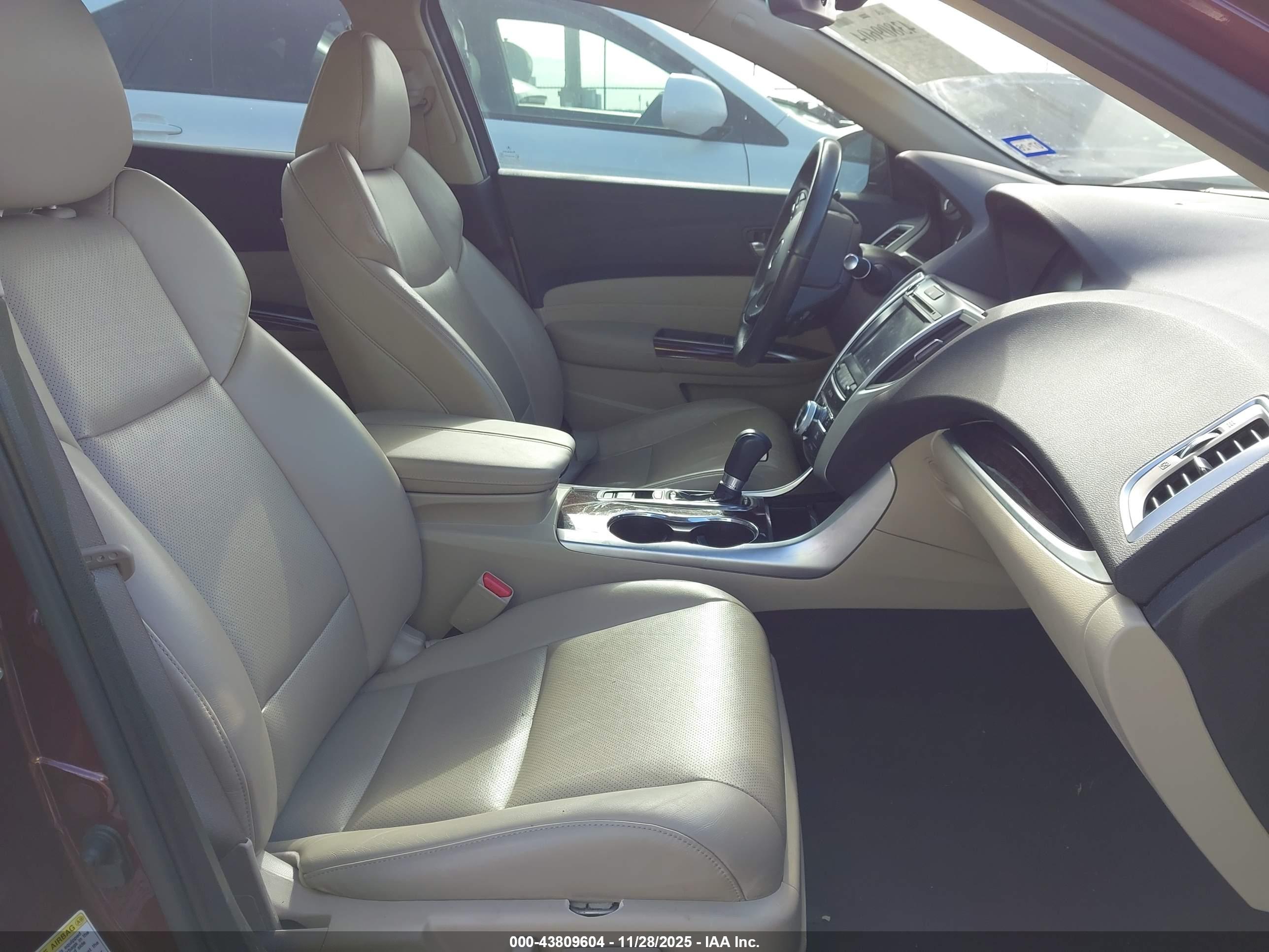 ACURA TLX image 5