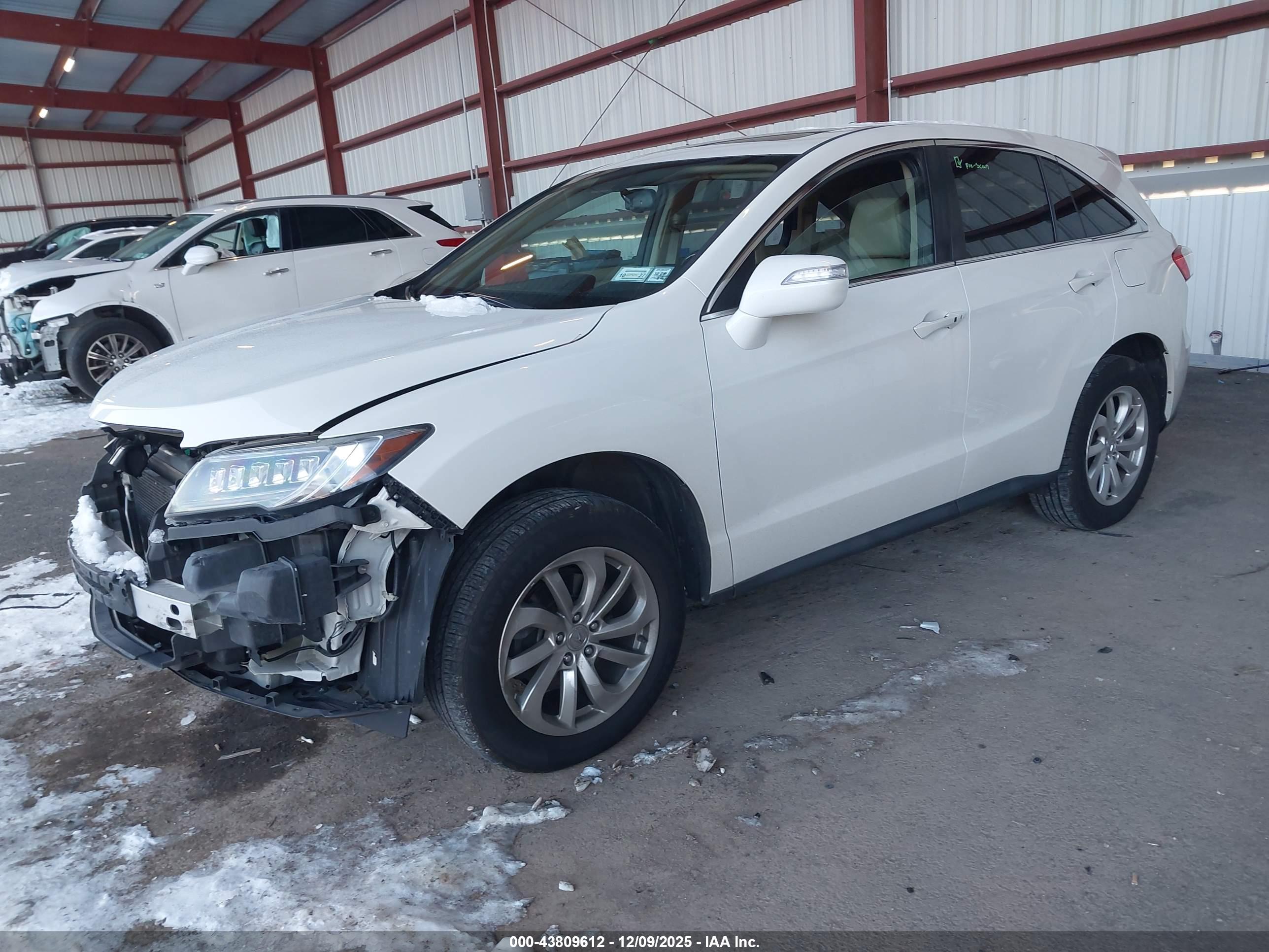 ACURA RDX image 2