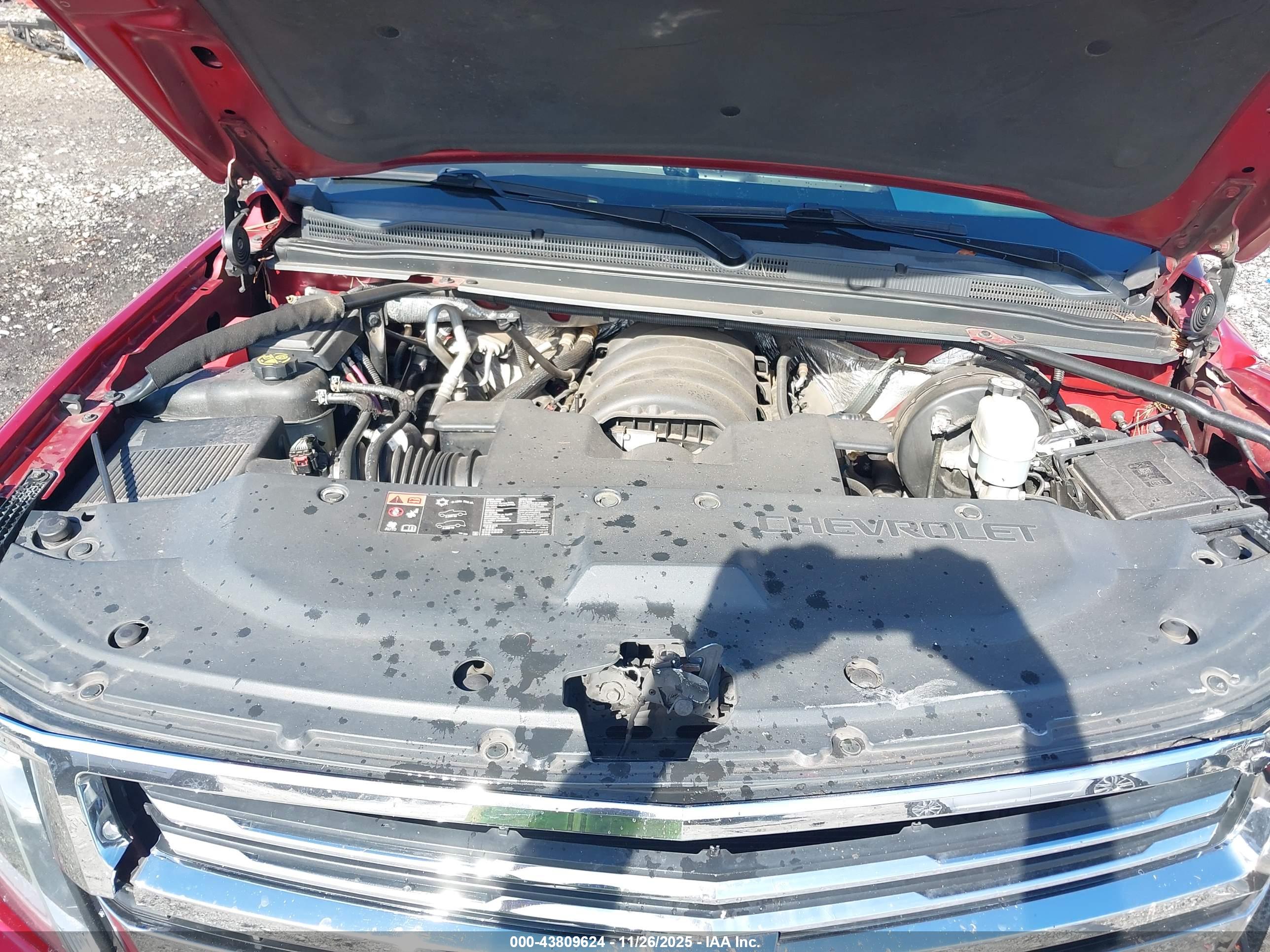 CHEVROLET TAHOE image 10