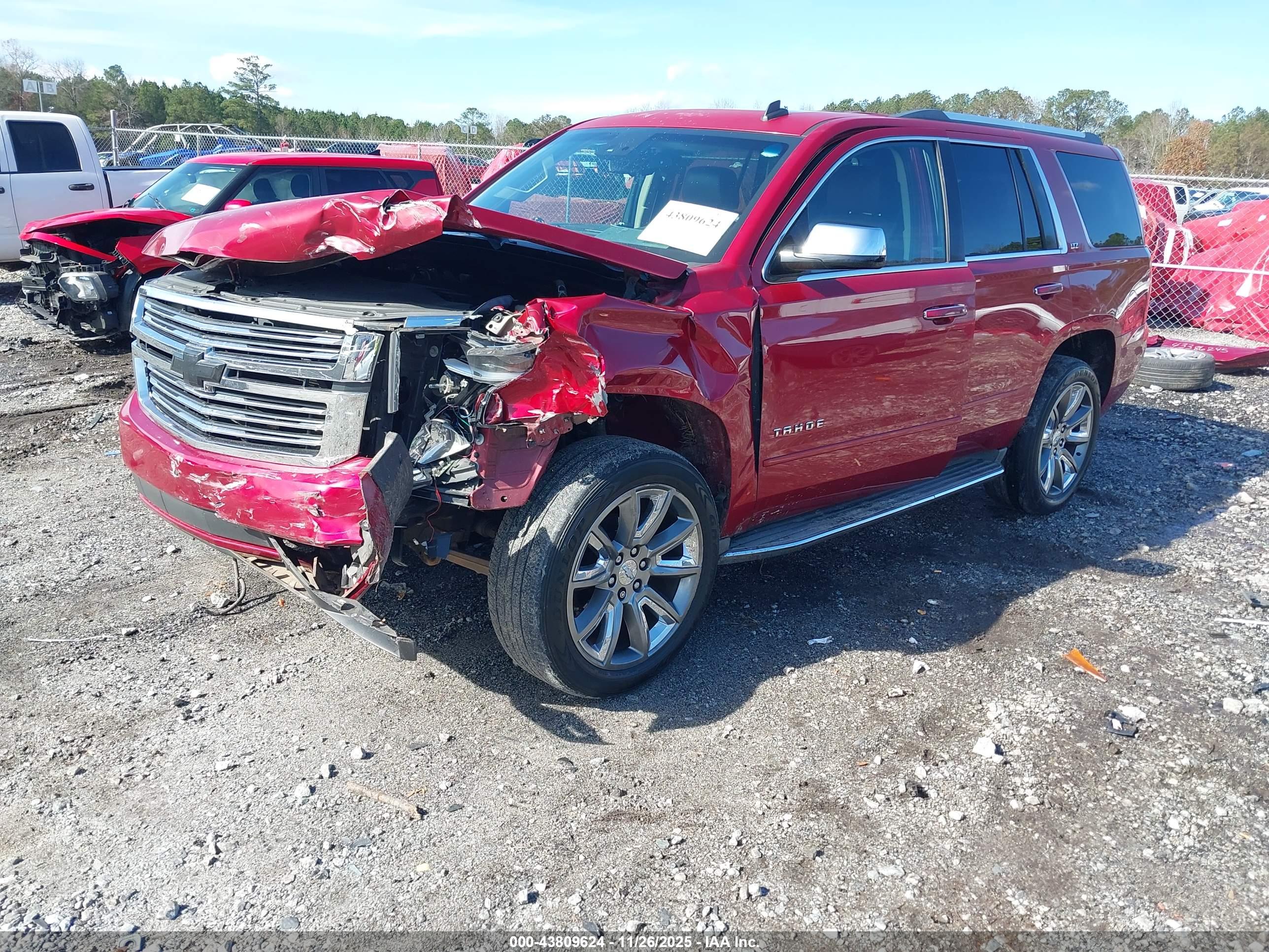 CHEVROLET TAHOE image 2