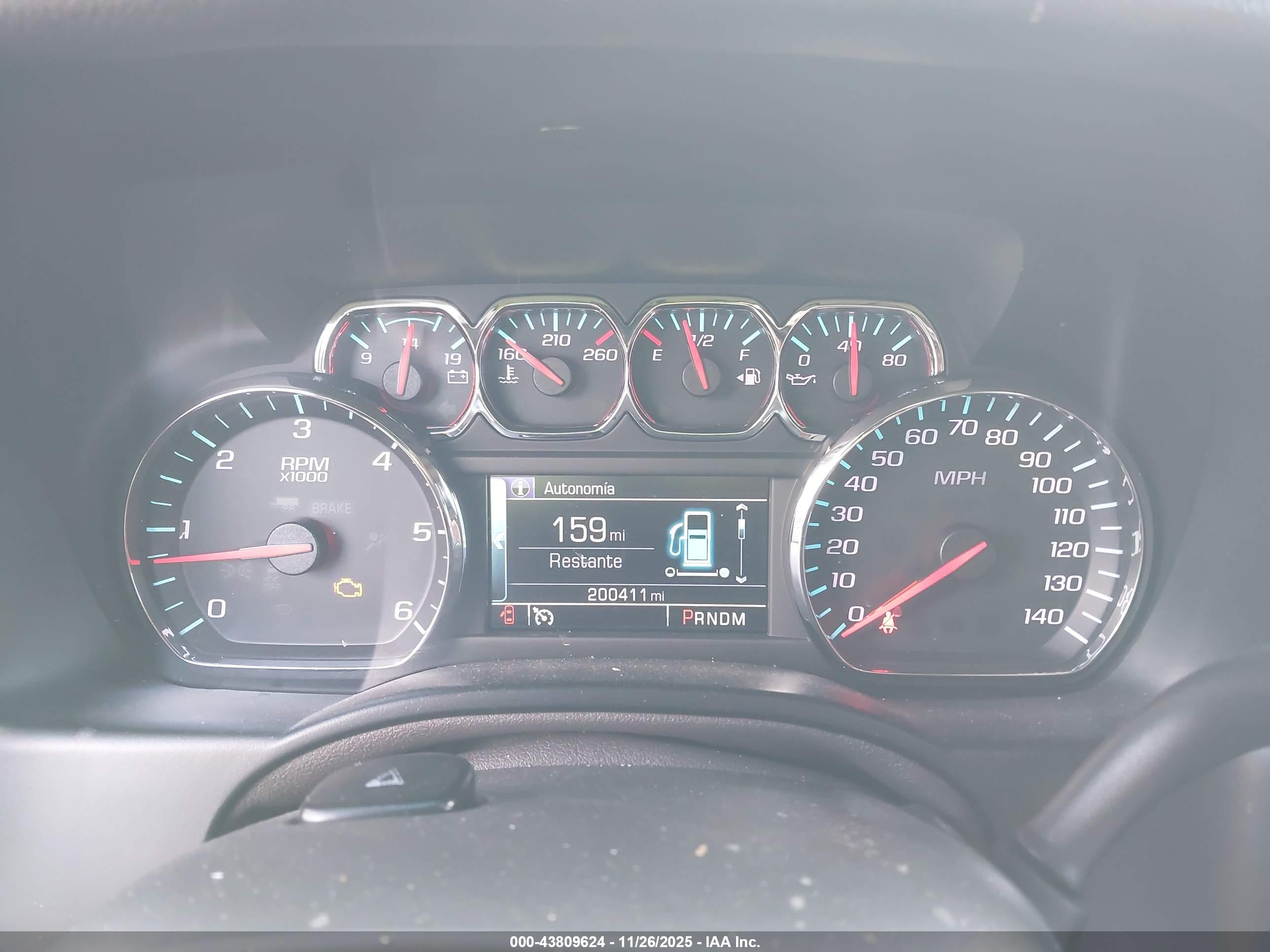 CHEVROLET TAHOE image 7