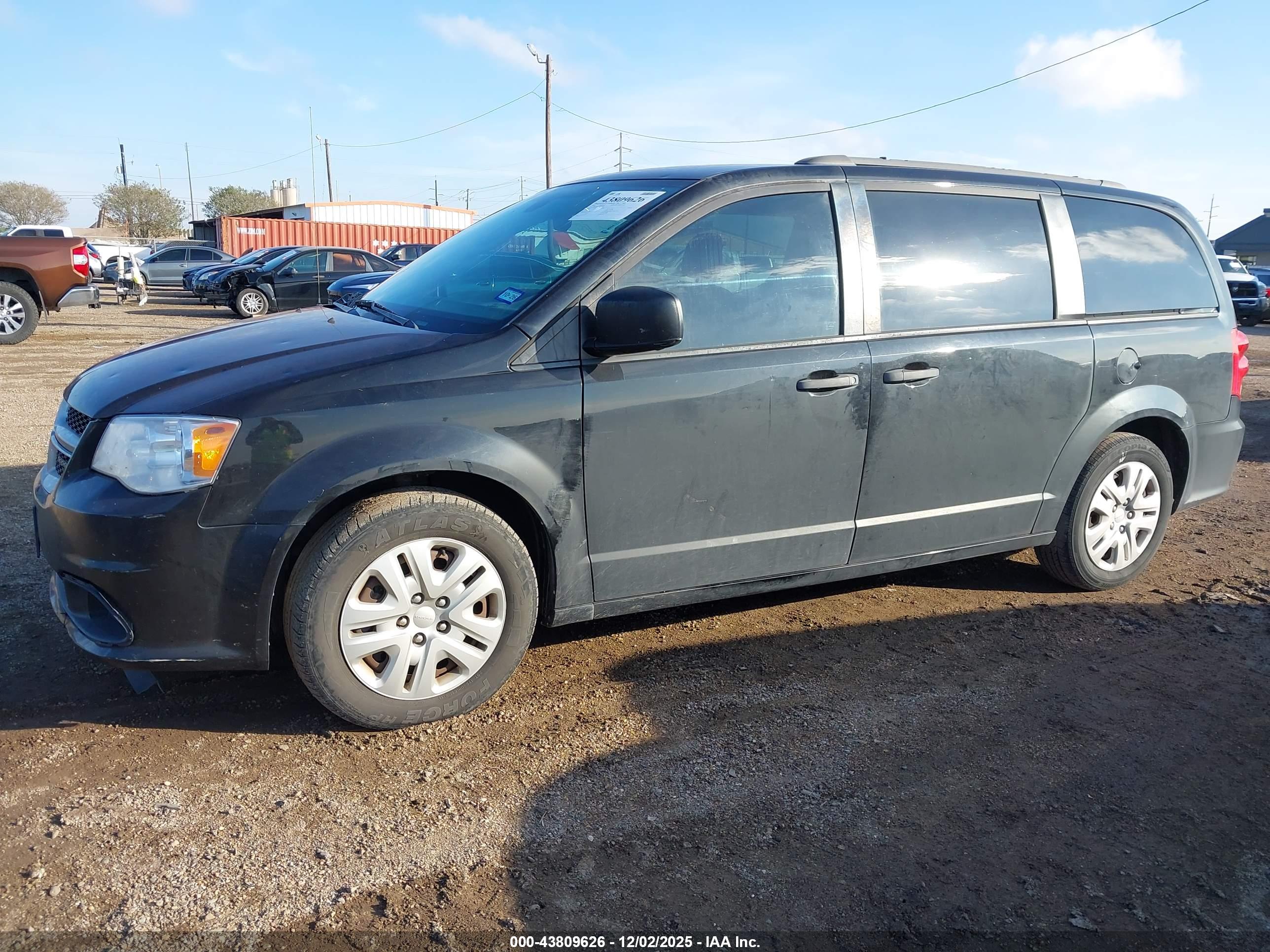 DODGE GRAND image 2