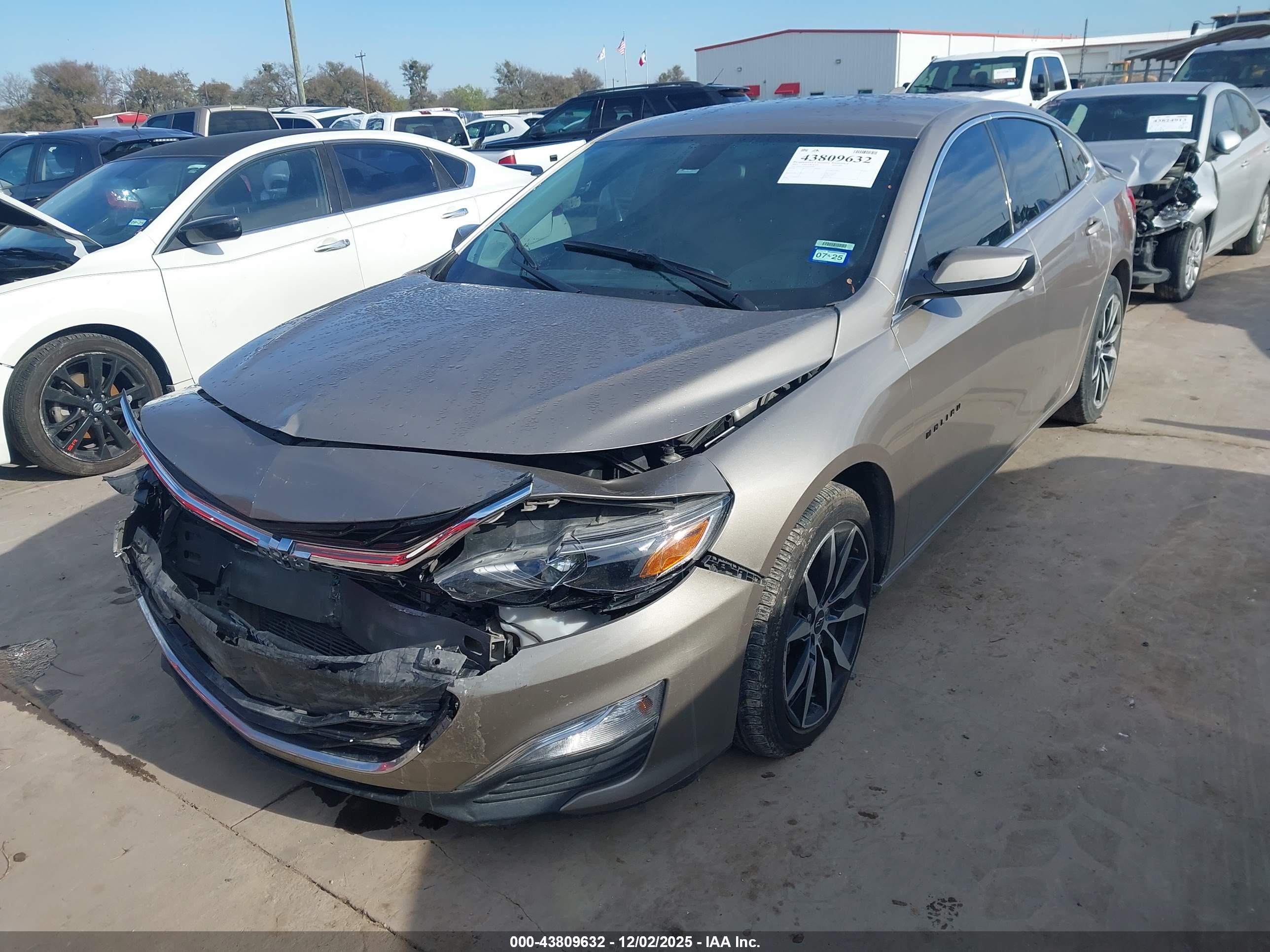 CHEVROLET MALIBU image 2