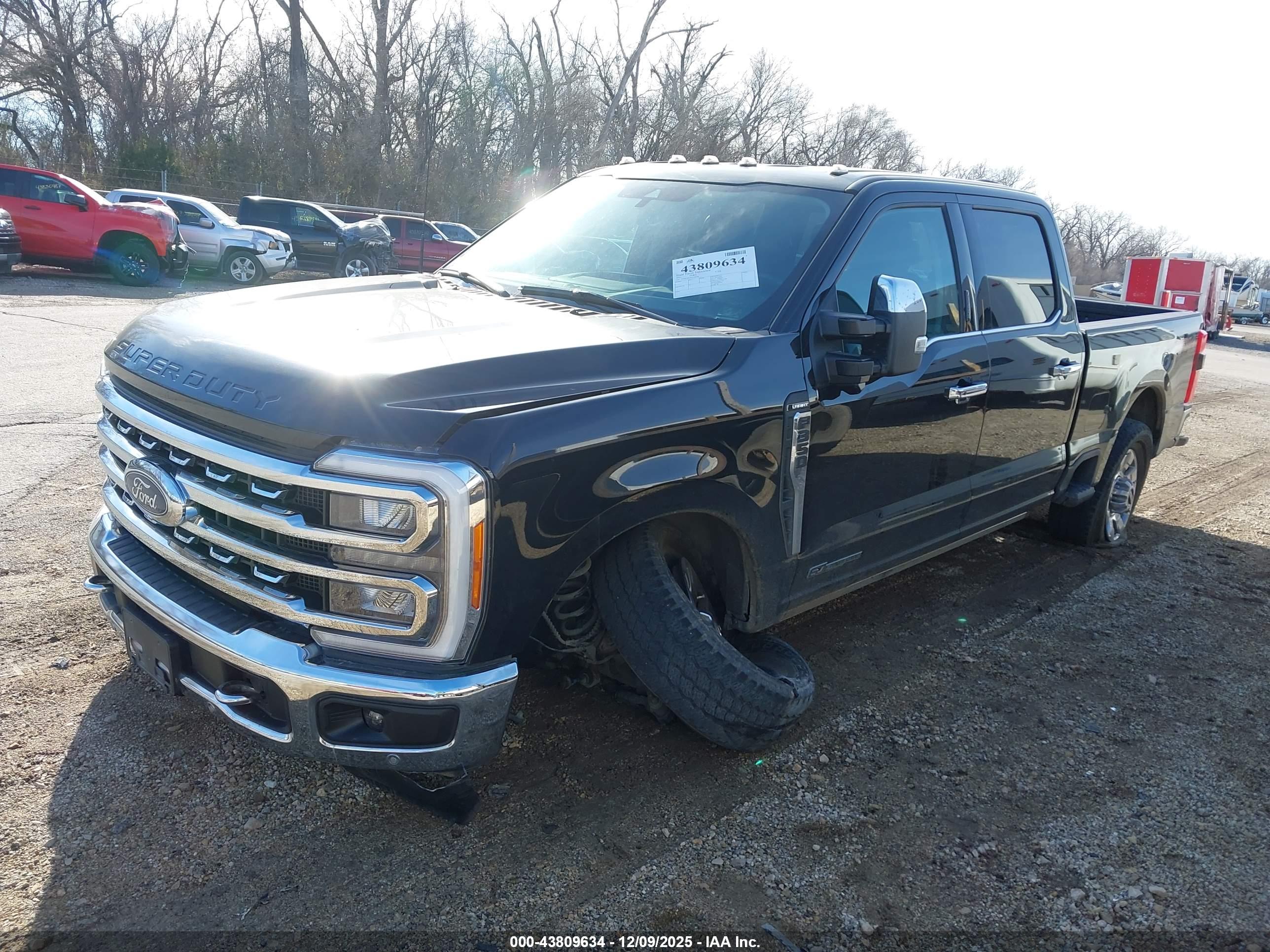 FORD F-350 image 2