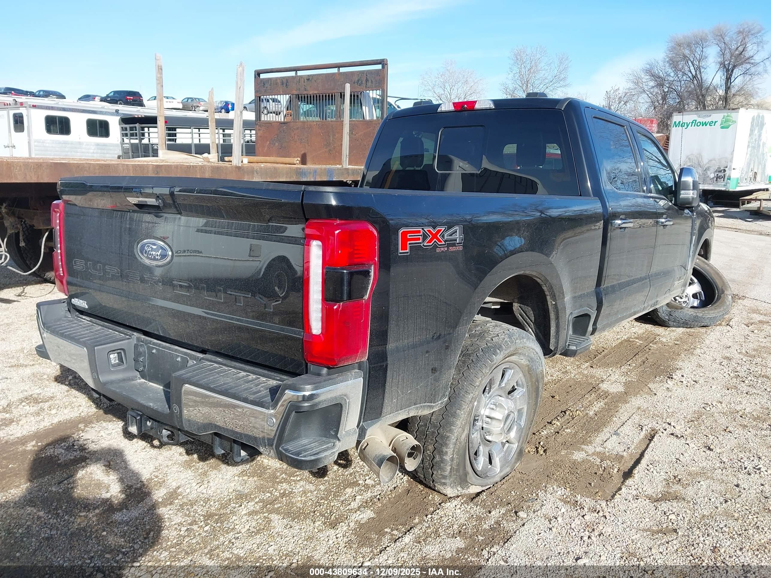 FORD F-350 image 4