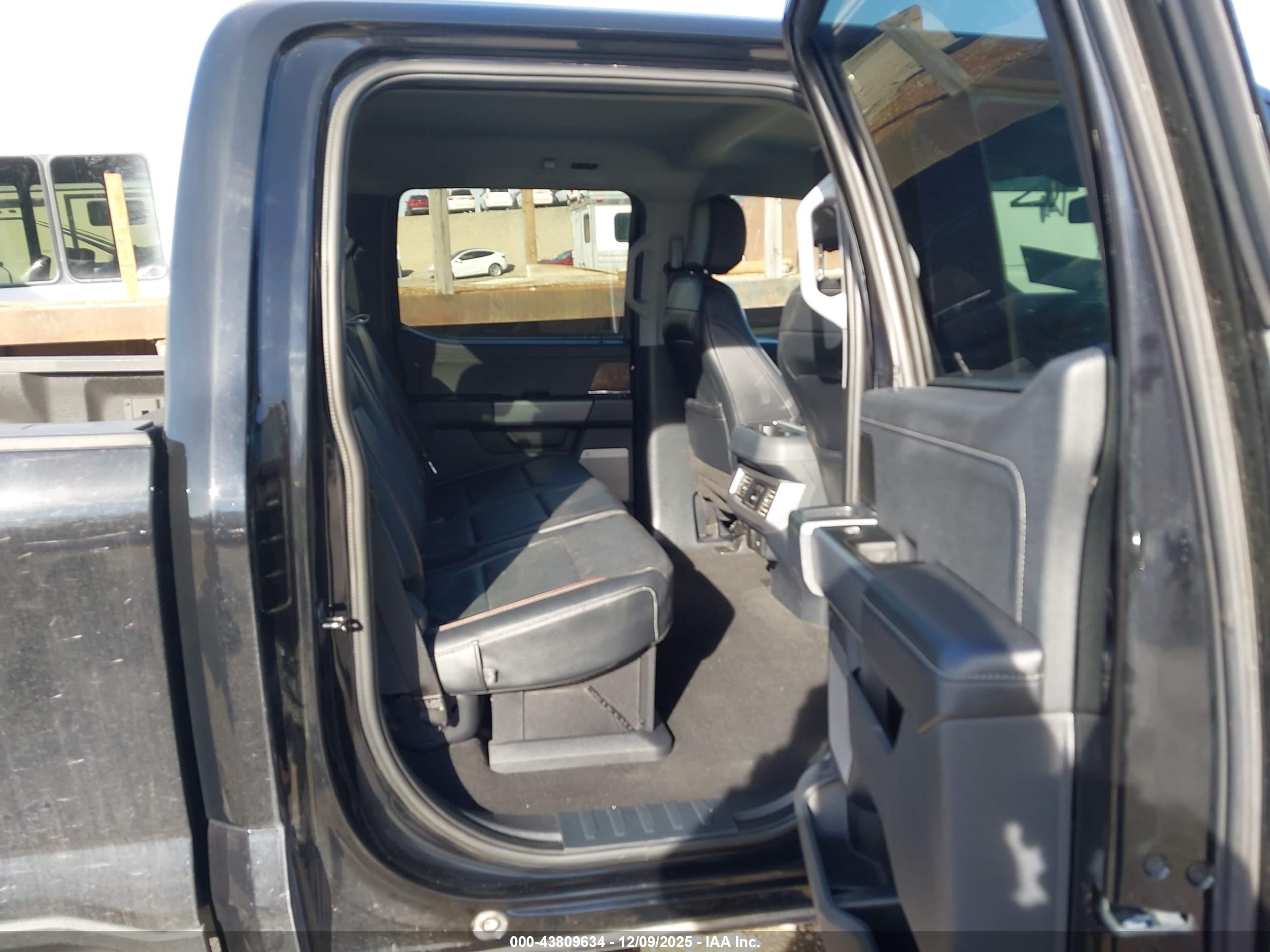 FORD F-350 image 7