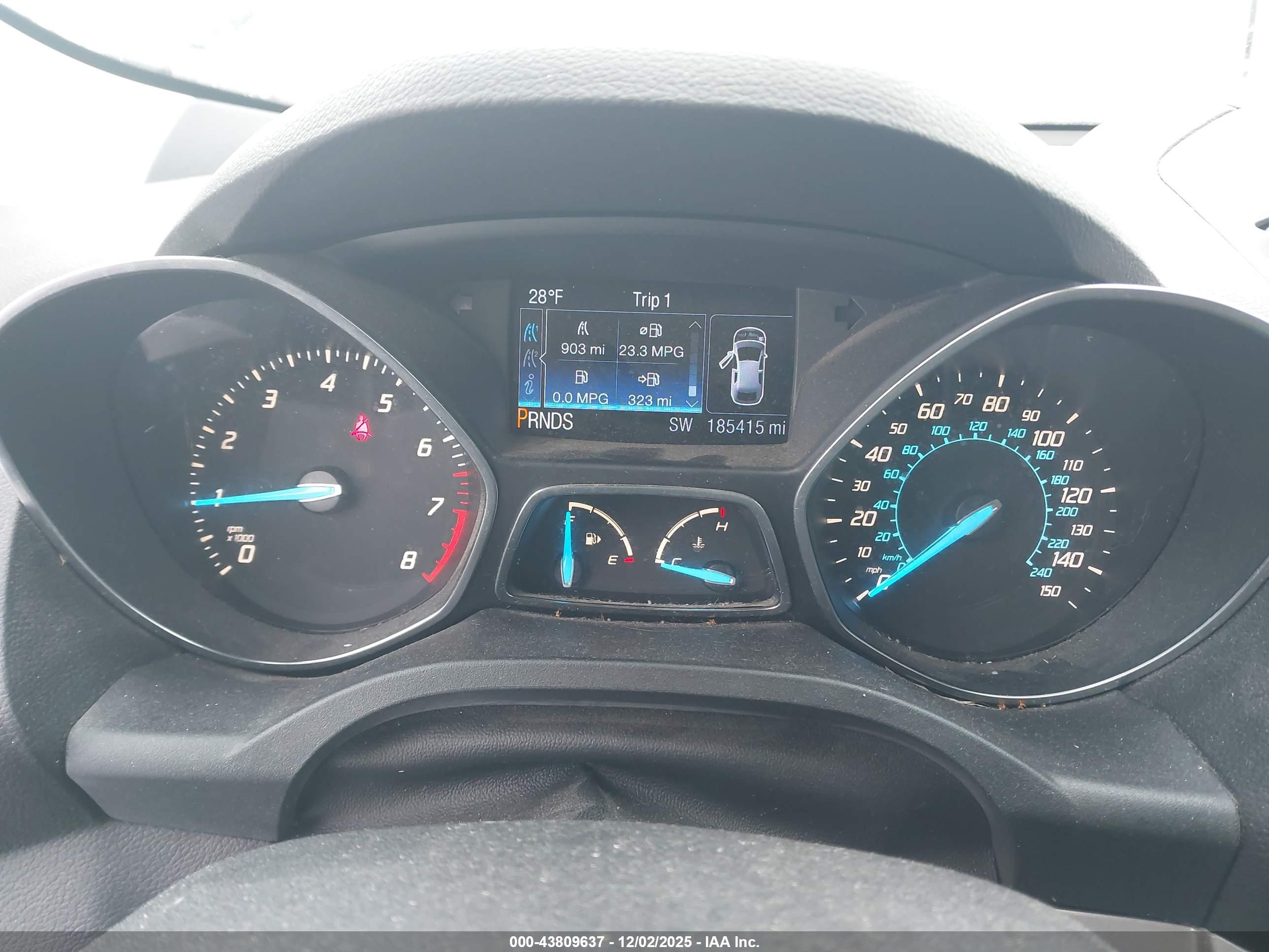 FORD ESCAPE image 7