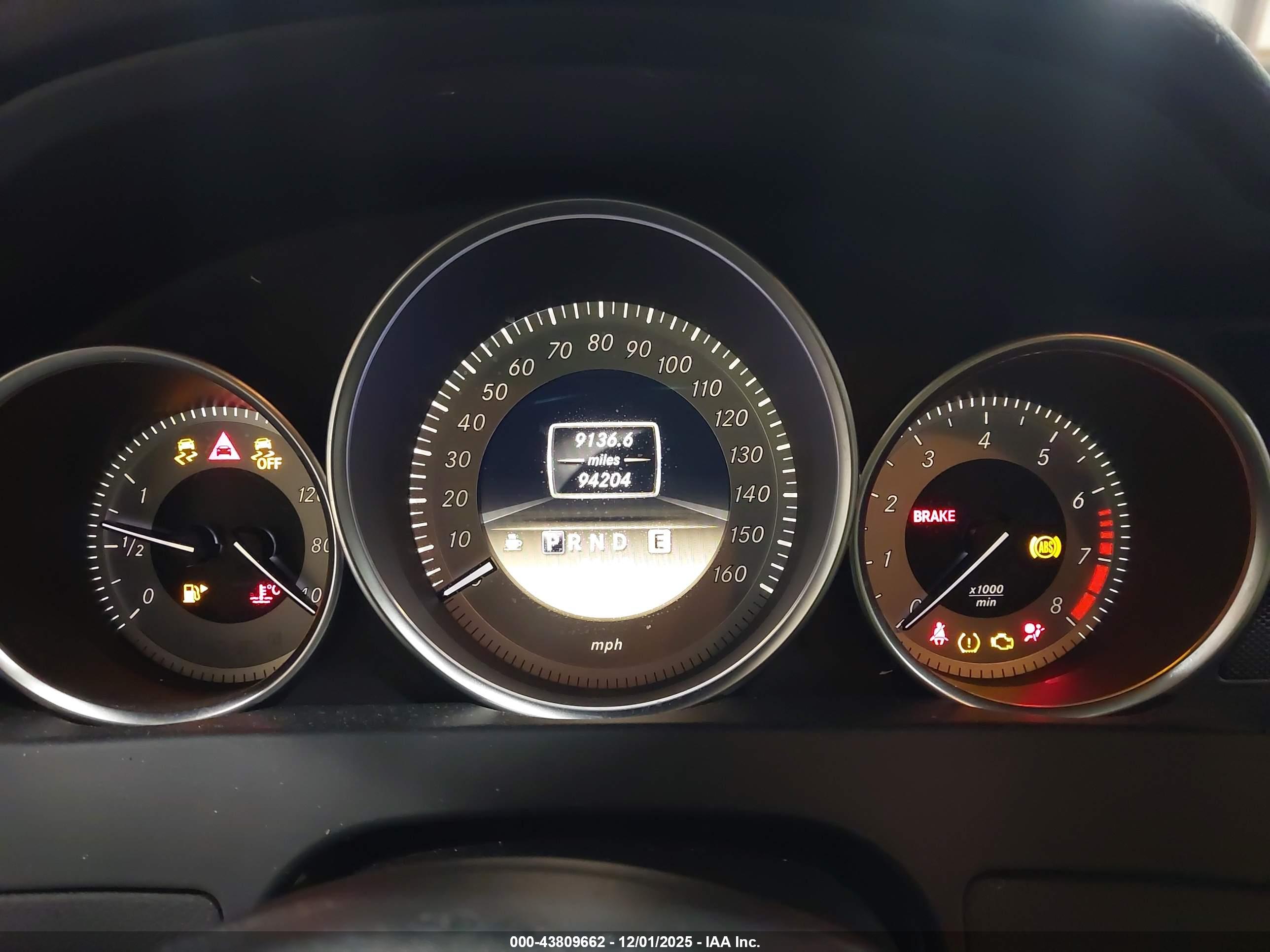 MERCEDES-BENZ C image 7