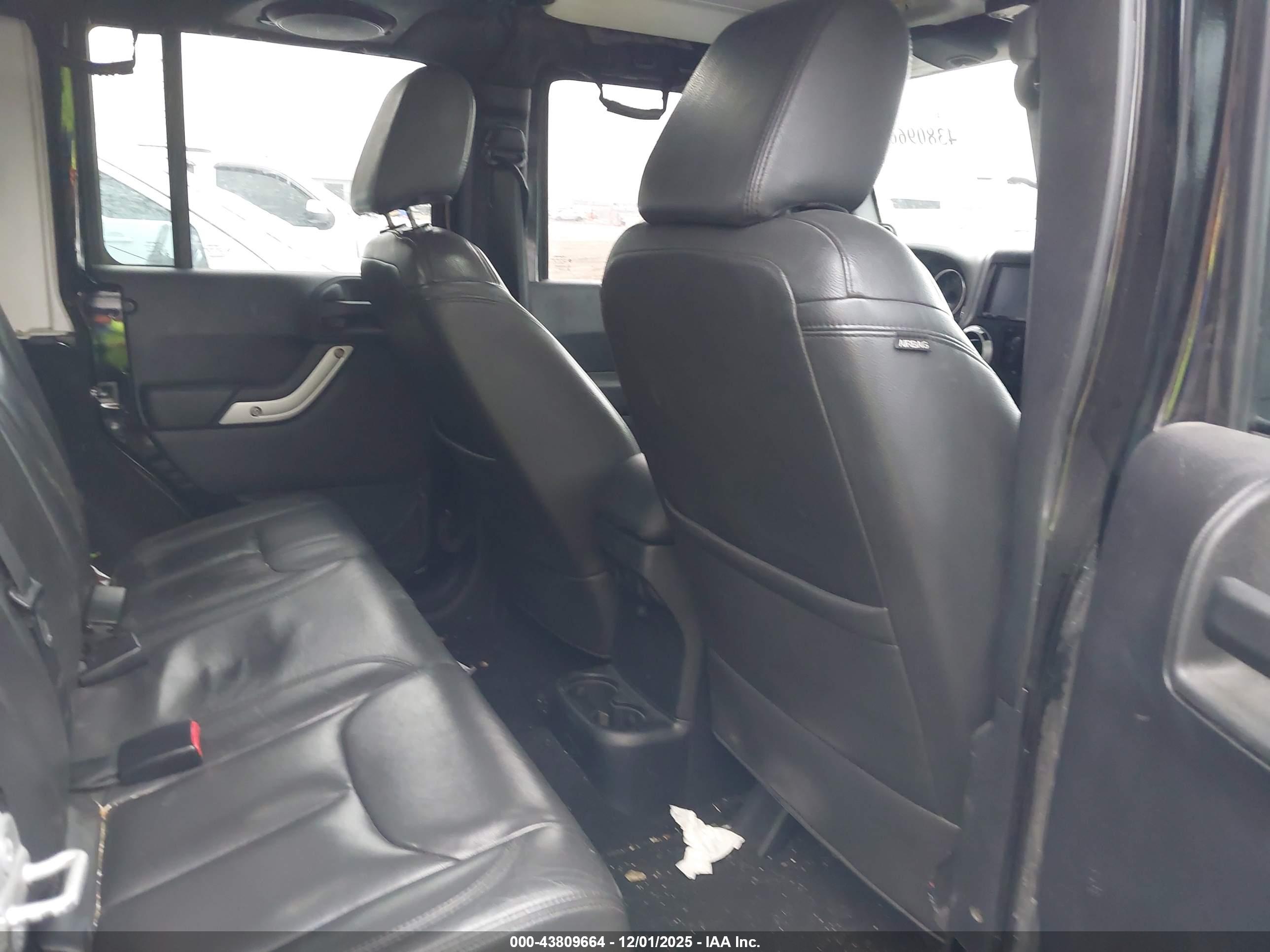 JEEP WRANGLER image 8