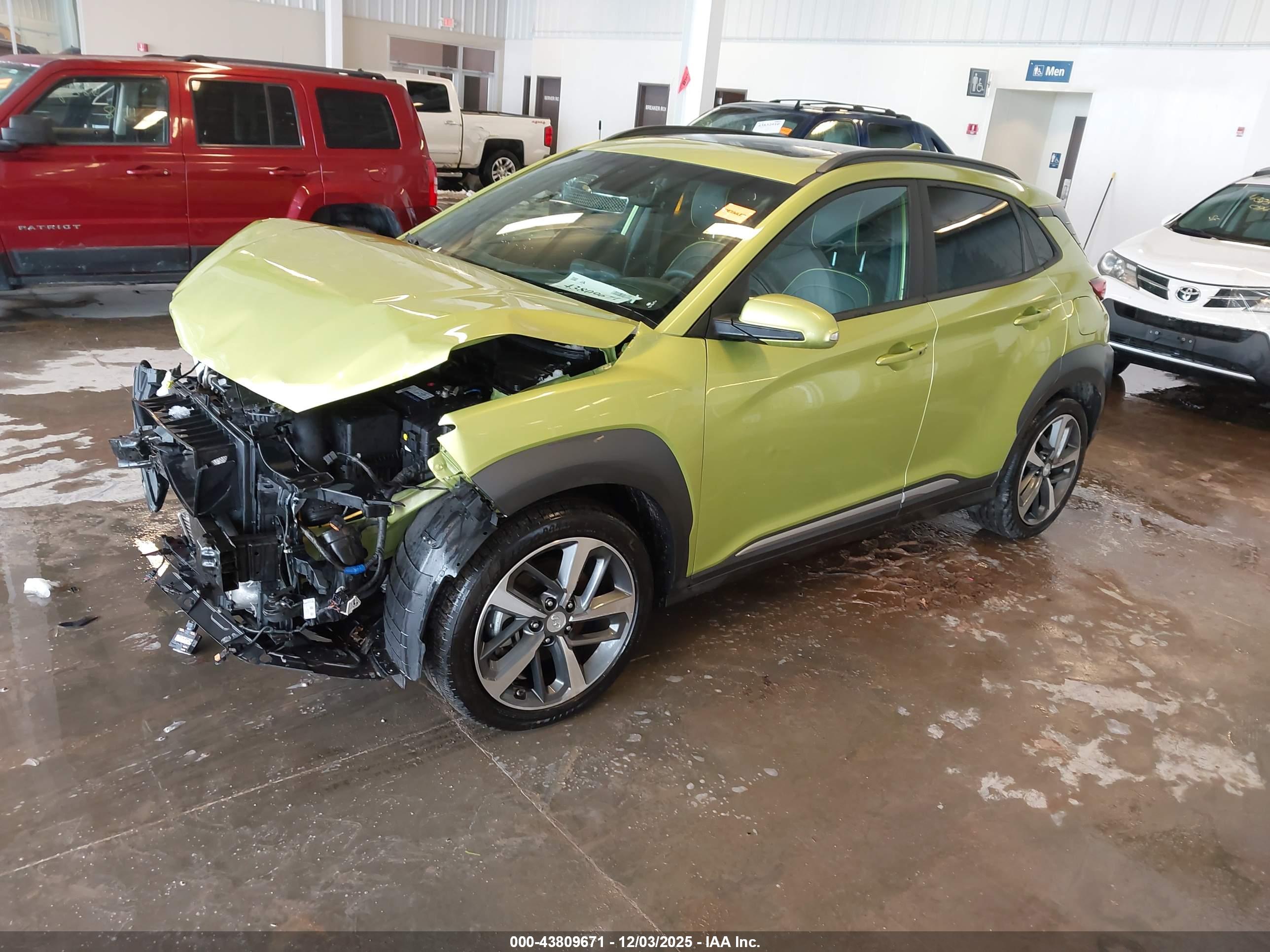 HYUNDAI KONA image 2