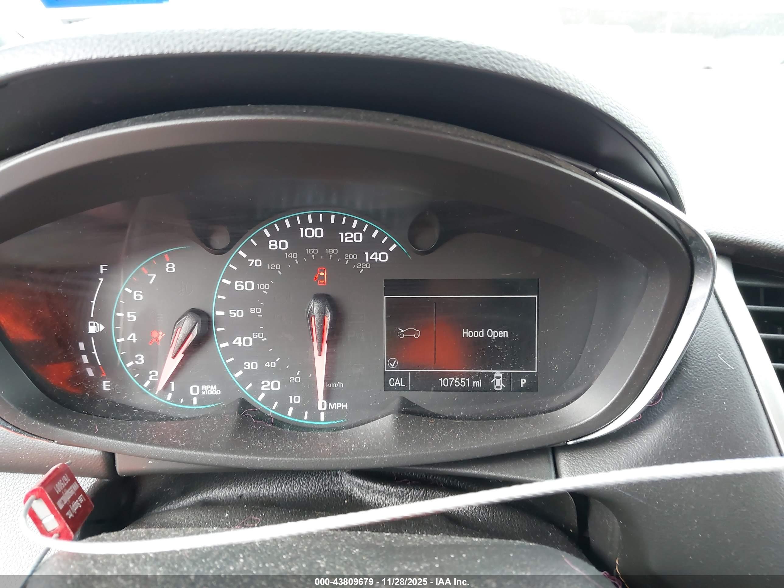 CHEVROLET TRAX image 7