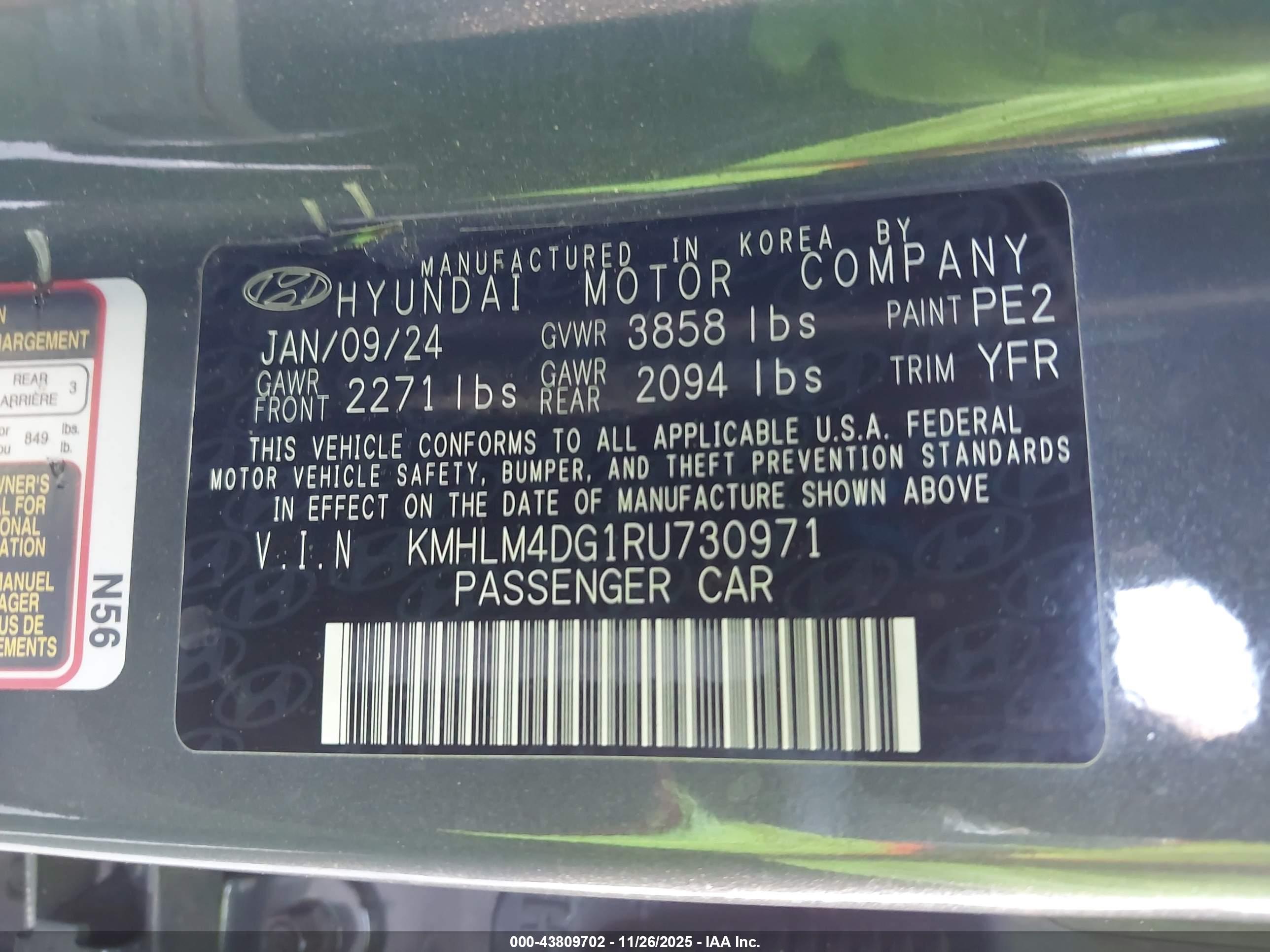 HYUNDAI ELANTRA image 9