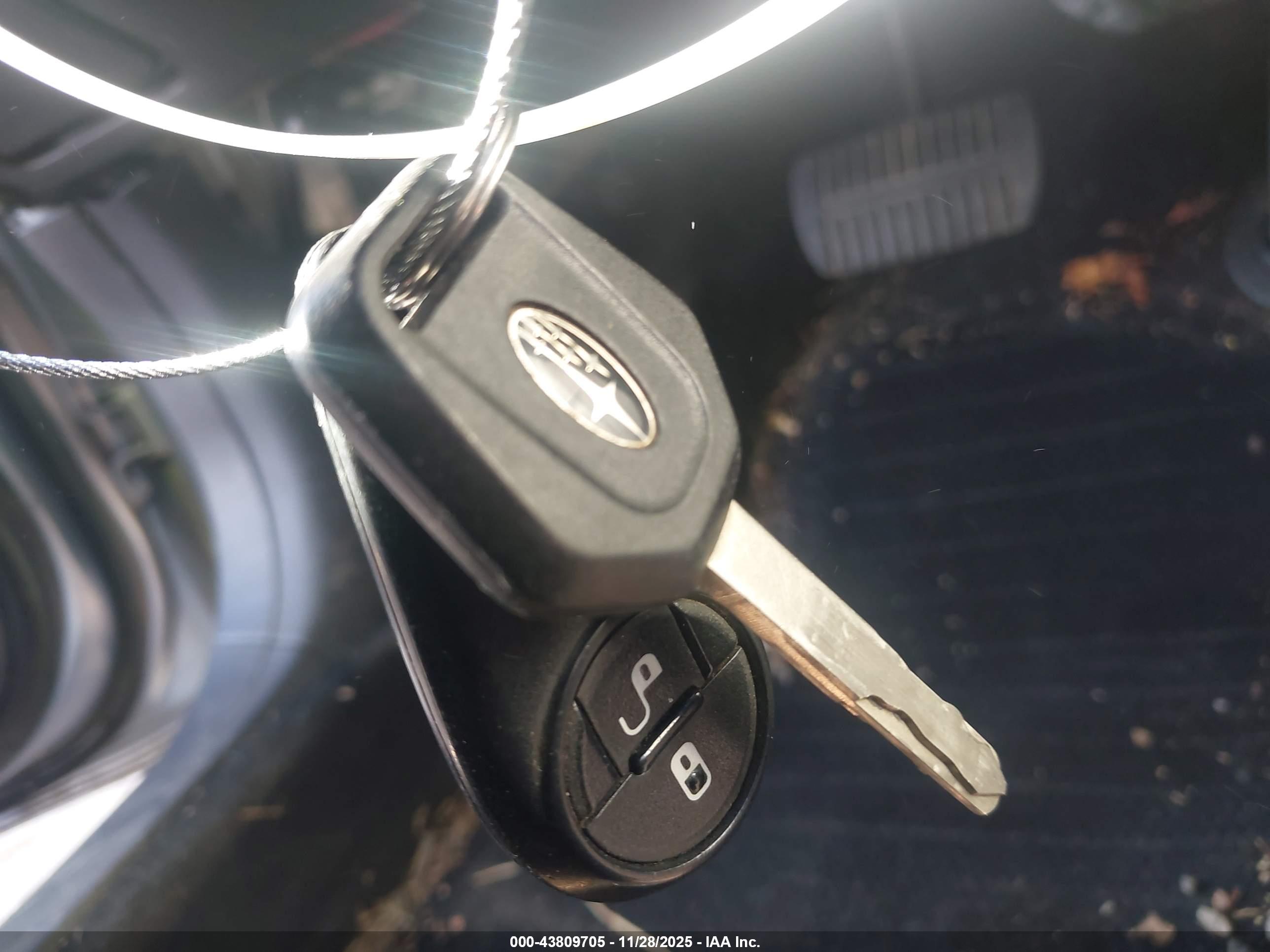 SUBARU FORESTER image 11