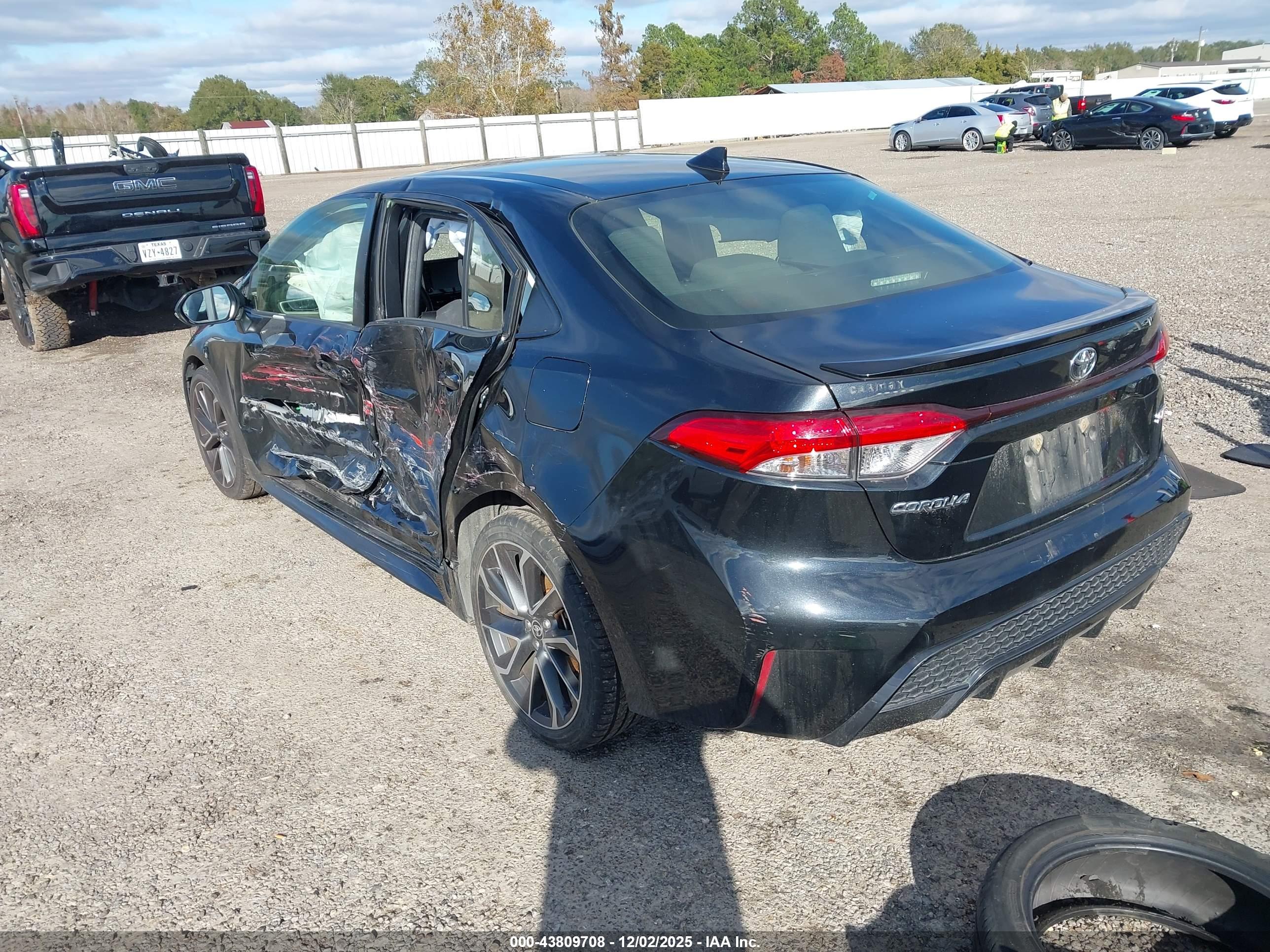 TOYOTA COROLLA image 3
