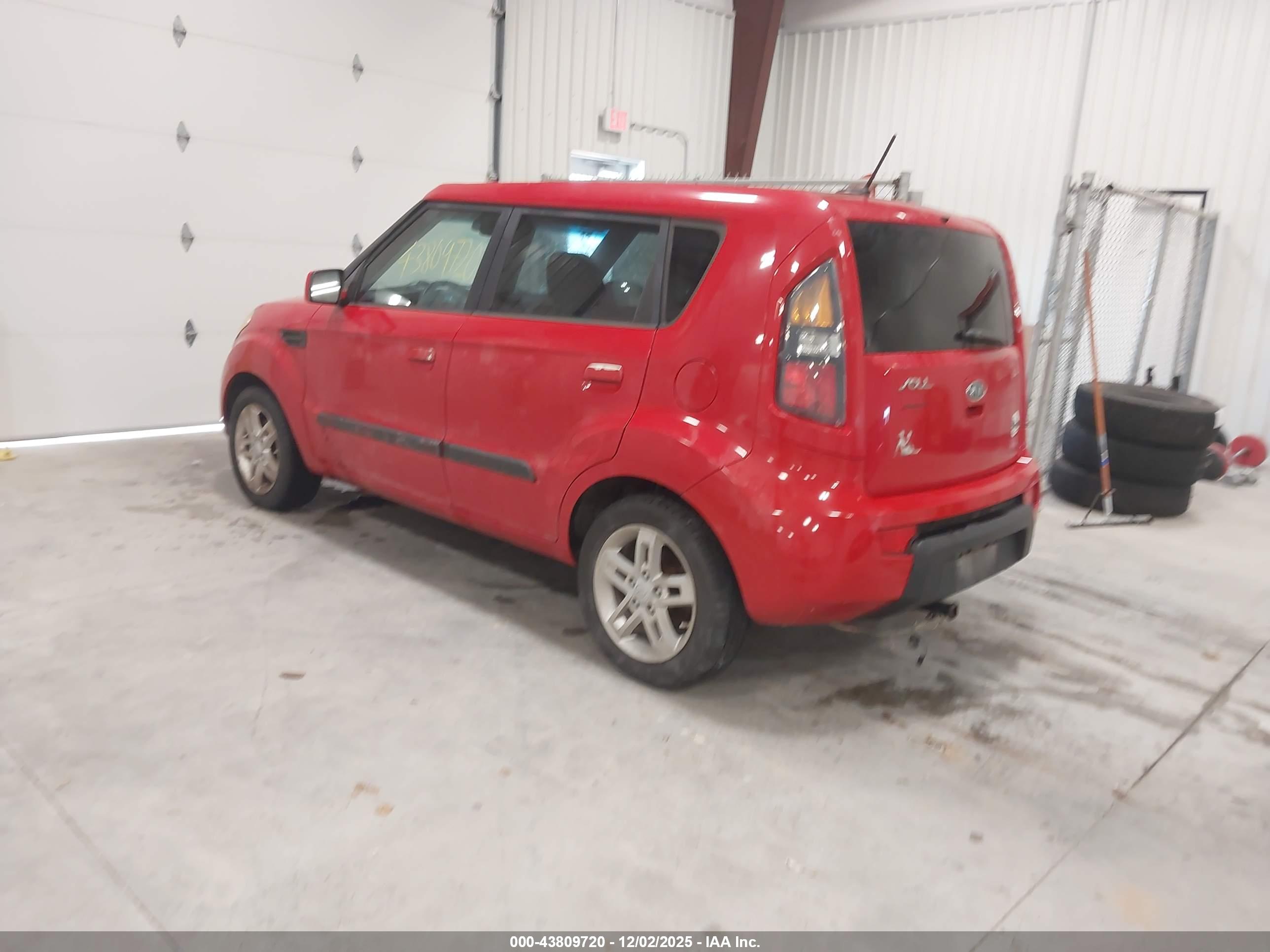 KIA SOUL image 3