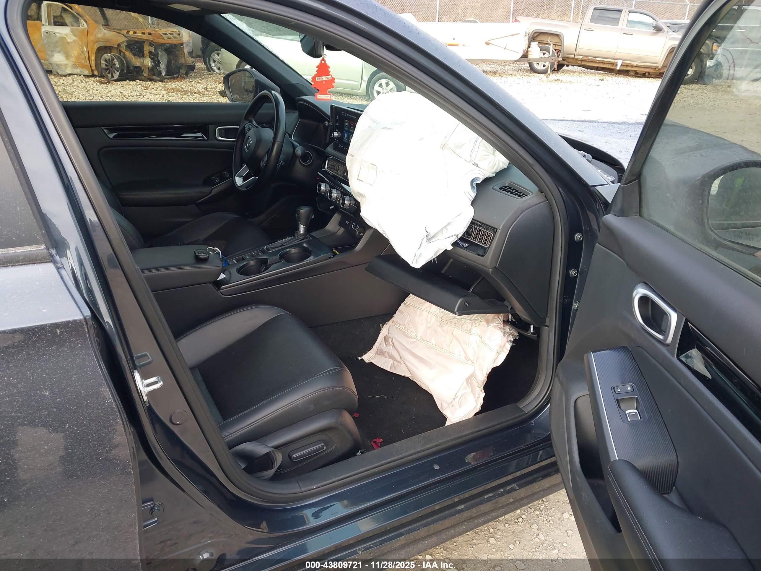 HONDA CIVIC image 5