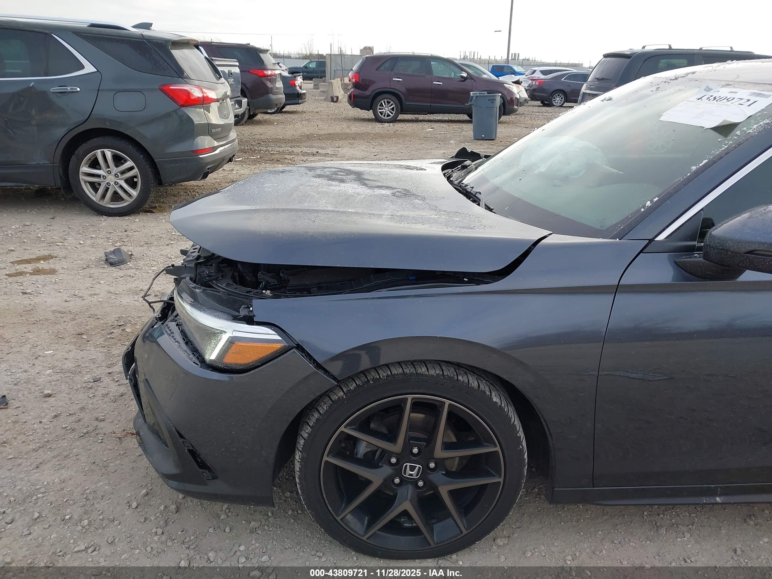 HONDA CIVIC image 6