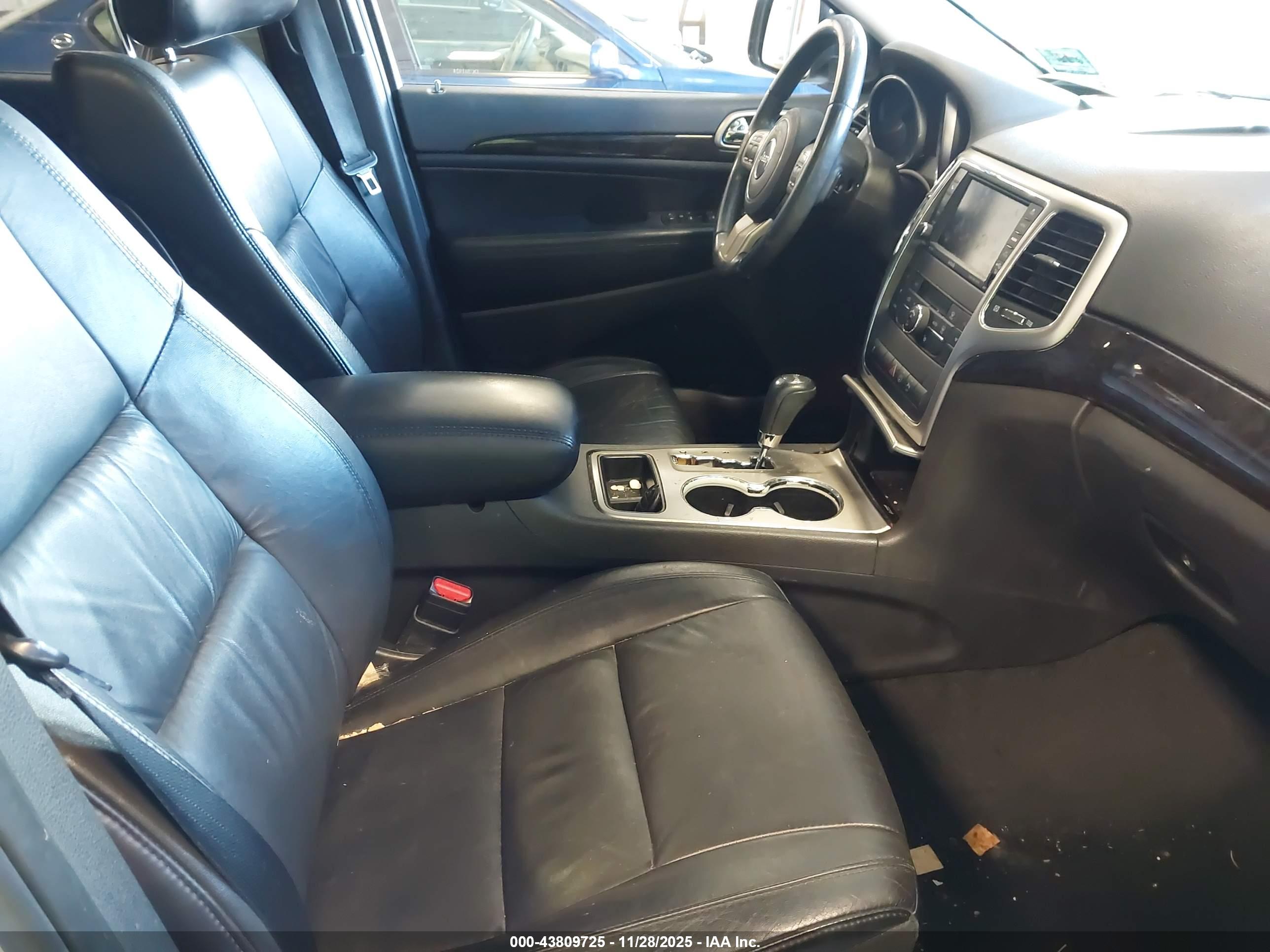 JEEP GRAND image 5