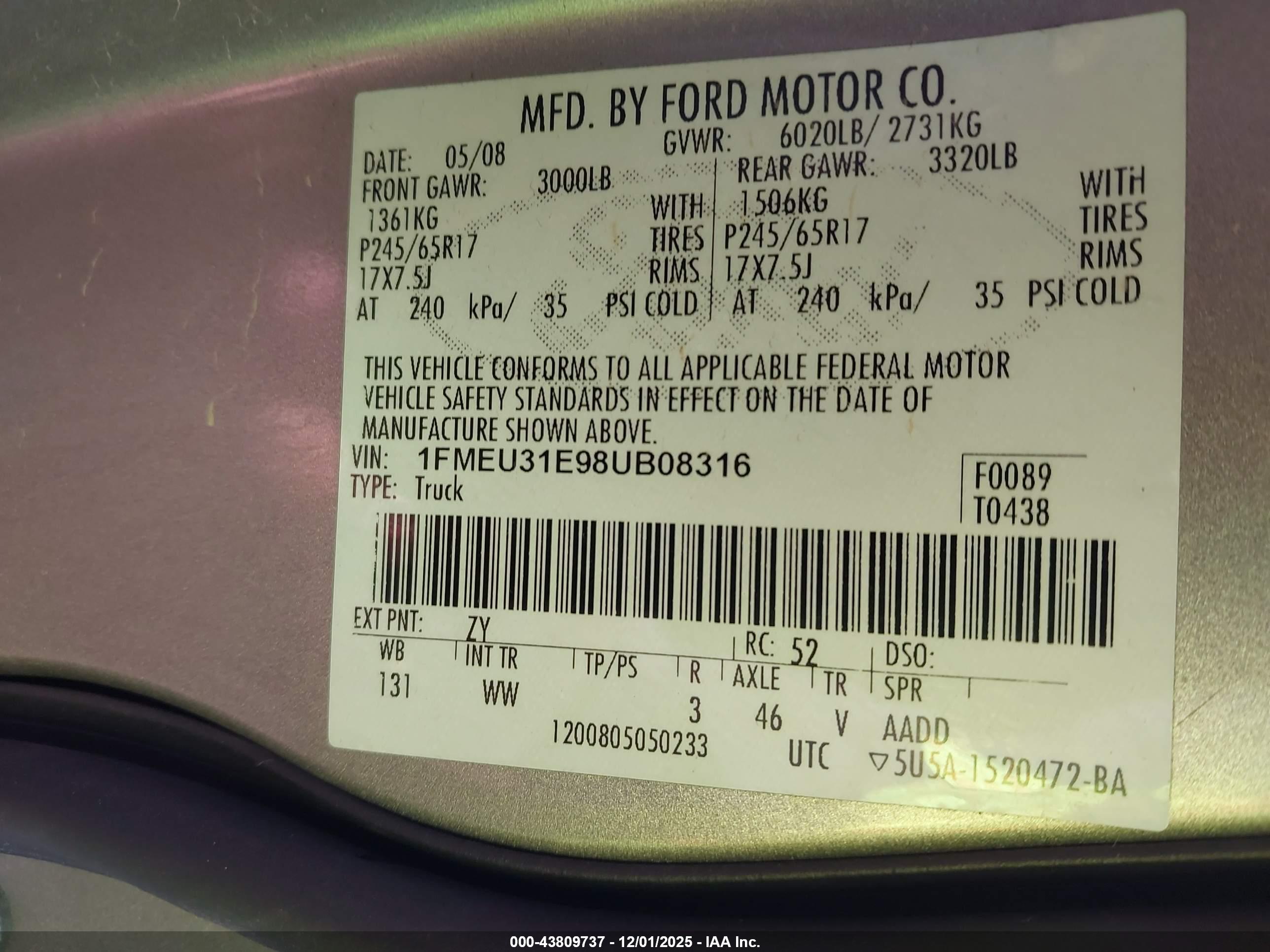 FORD EXPLORER image 9